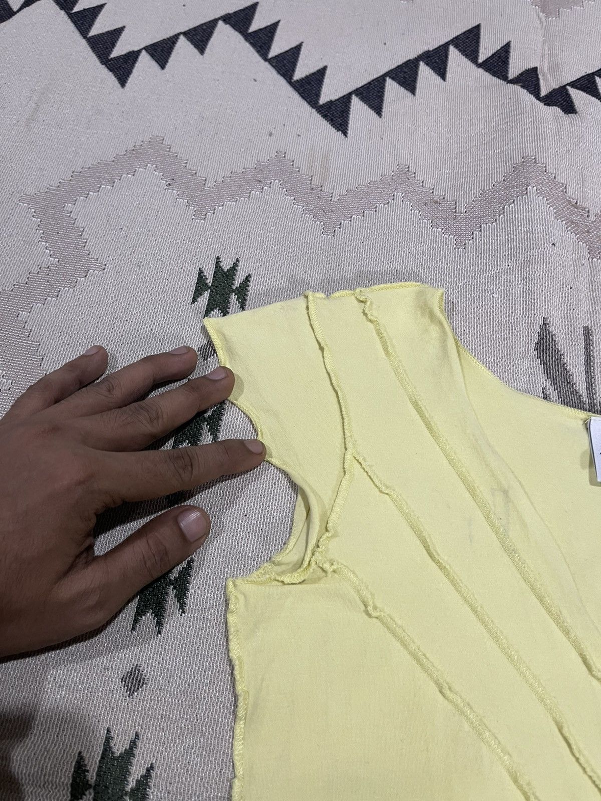 Armani Exchange 2000s ARMANI EXCHANGE SPANDEX-COTTON V-NECK SHIRT Size S / US 4 / IT 40 - 10 Thumbnail