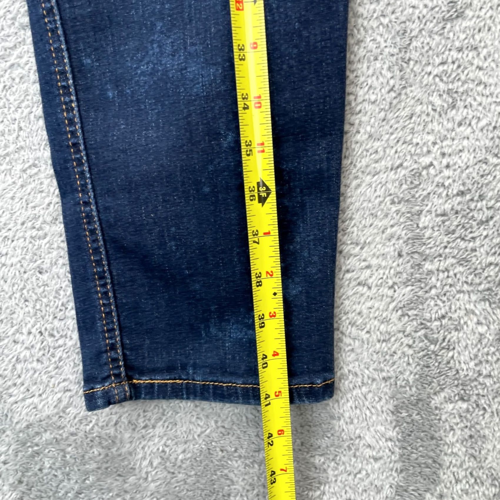 Levi's Levis 531 Jeans Mens 36x36 Blue Slim Fit Tapered Denim Logo 5-Pocket Design Cotton Polyester Size US 36 / EU 52 - 7 Thumbnail