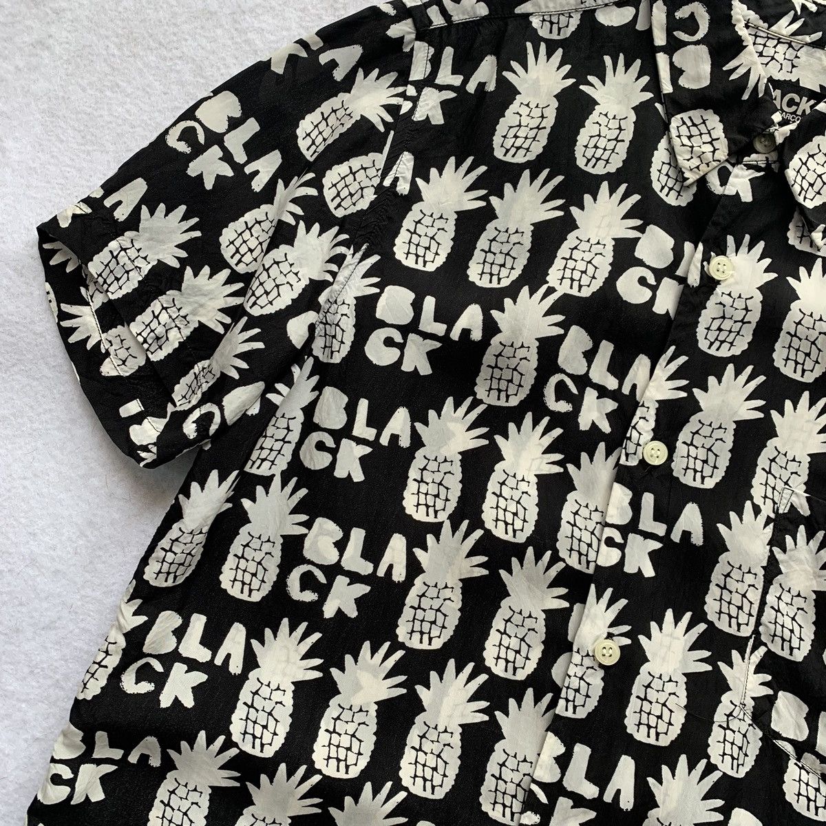 Comme des Garcons BLACK COMME des Garcons Pineapple Logo Short Sleeve Shirt Size US XS / EU 42 / 0 - 4 Thumbnail
