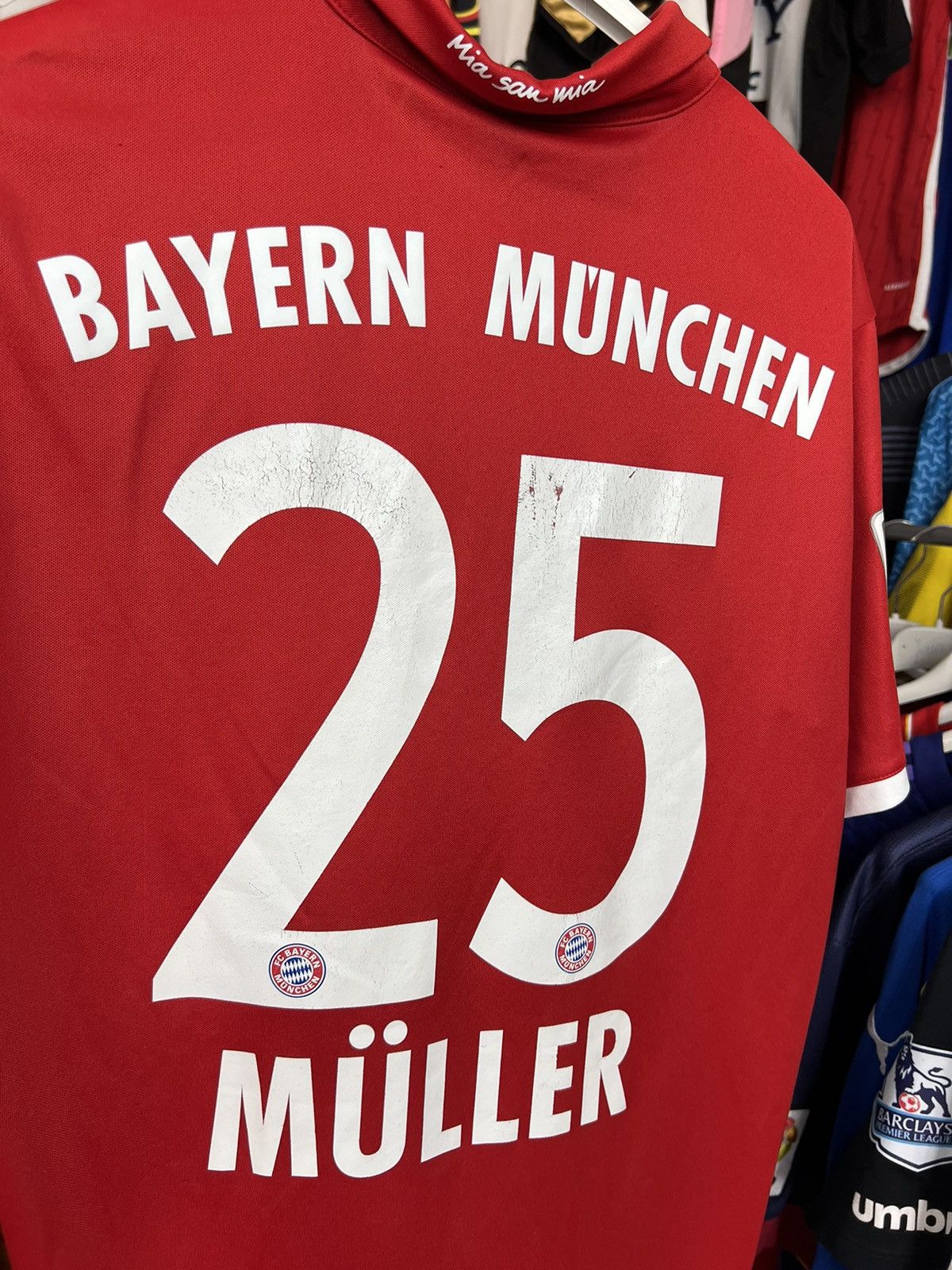 Adidas Jersey Adidas Bayern 2016/17 Müller #25 Vintage Size US M / EU 48-50 / 2 - 4 Thumbnail