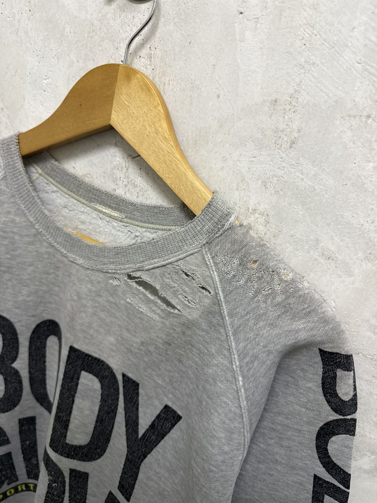 Body Glove × Vintage Thrashed Distressed Vintage OG Logo Body Glove Surf Brand Size US M / EU 48-50 / 2 - 4 Thumbnail