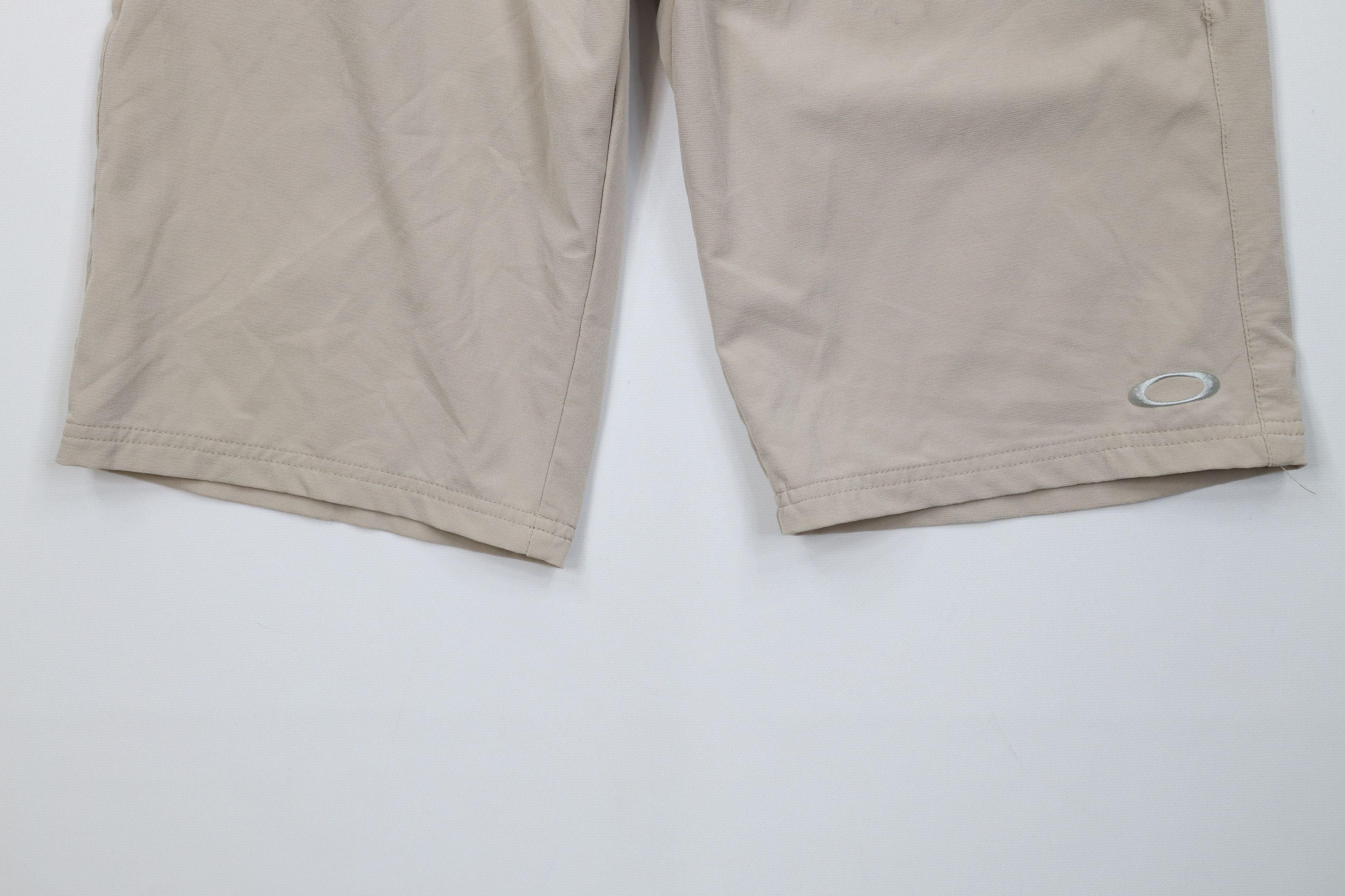 Oakley Vintage Oakley Logo Stretch Golf Golfing Shorts Beige Khaki Size US 30 / EU 46 - 4 Thumbnail