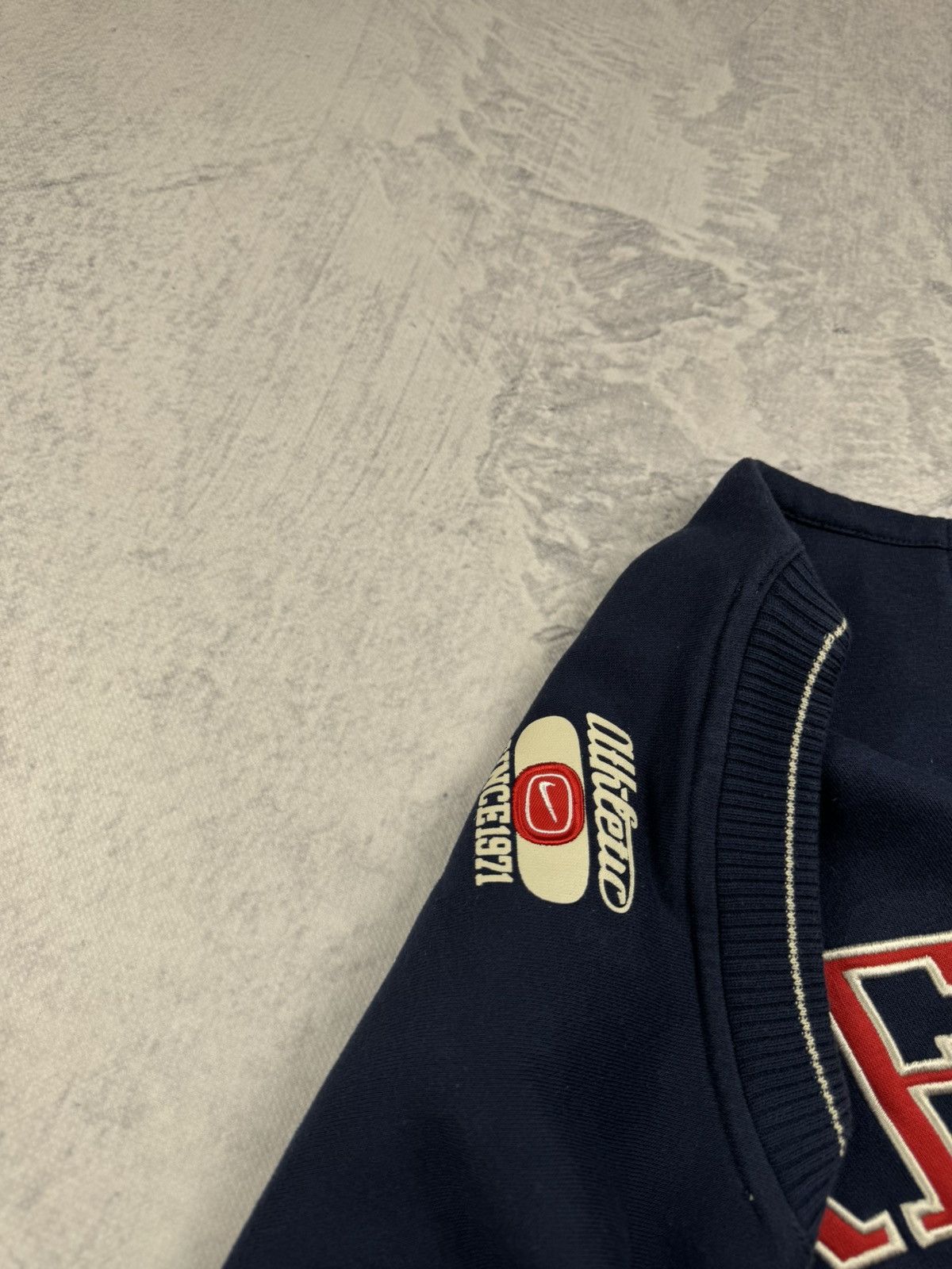 Nike × Vintage NIKE VINTAGE CENTER LOGO OVERSIZE BOXY SWEATSHIRT Size US M / EU 48-50 / 2 - 6 Thumbnail