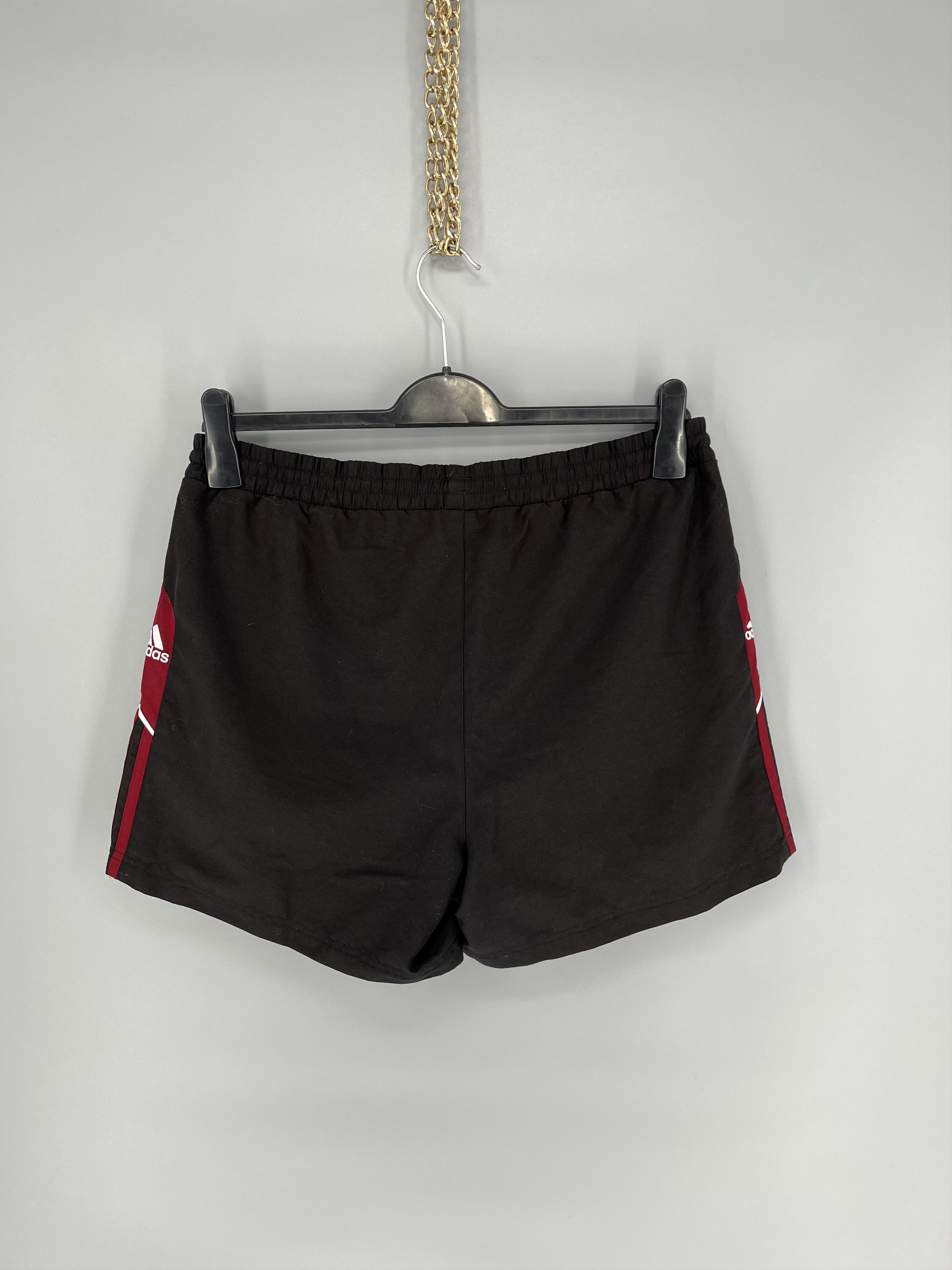 Adidas 90s Vintage Adidas Black Nylon Mini Logo Shorts Travis Style Size US 34 / EU 50 - 10 Thumbnail