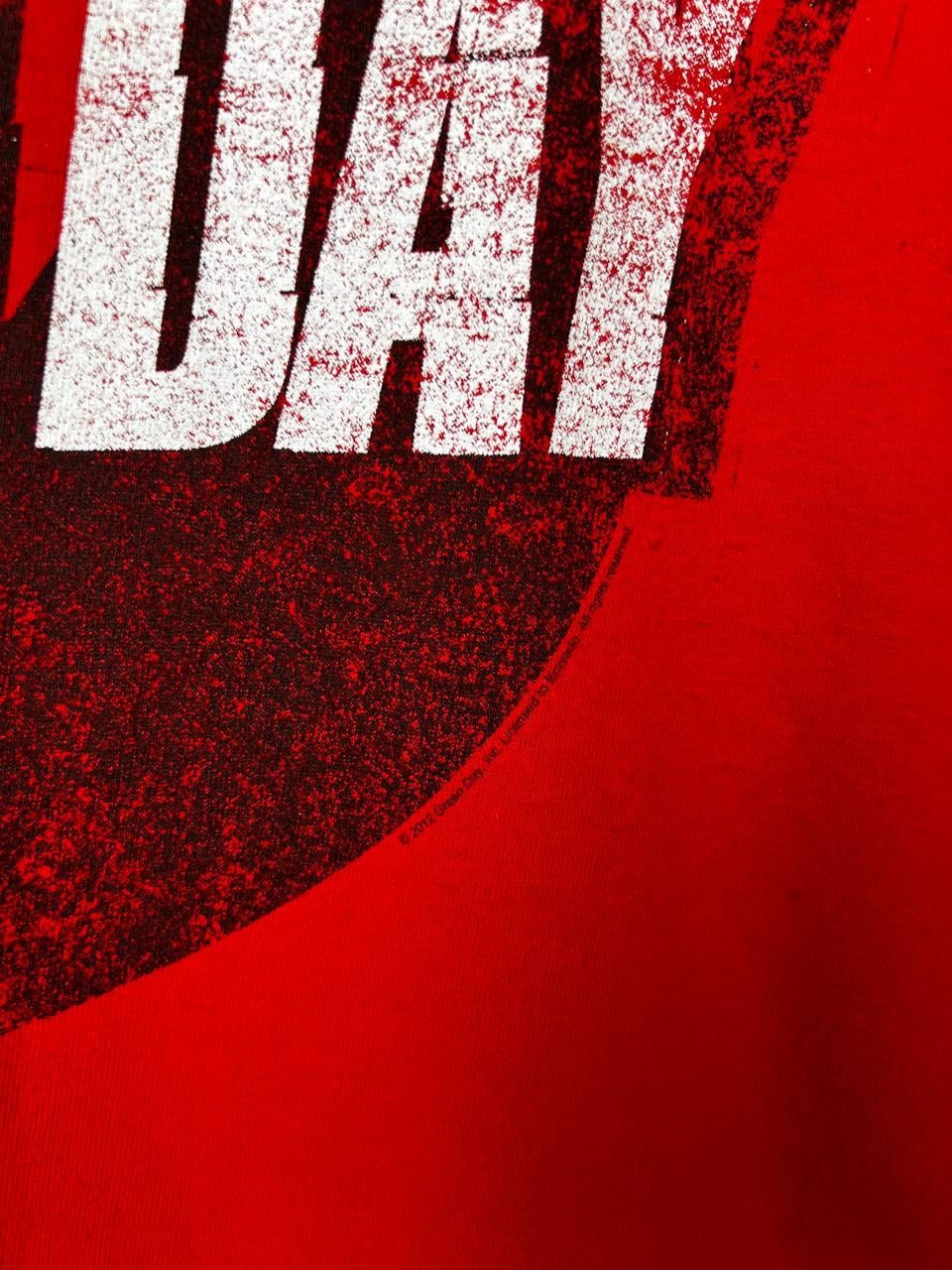 Vintage Green Day 2012 vintage band t-shirts size XL Size US XL / EU 56 / 4 - 4 Thumbnail