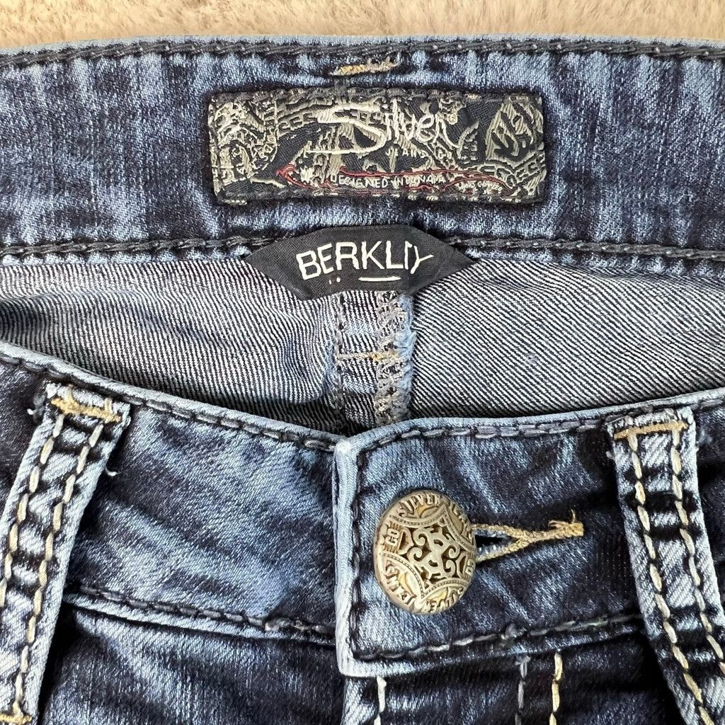 Silver Jeans Co. Silver Jeans Berkley Straight Leg Jeans Size 26x34 Low Rise Size 26" / US 2 / IT 38 - 2 Thumbnail