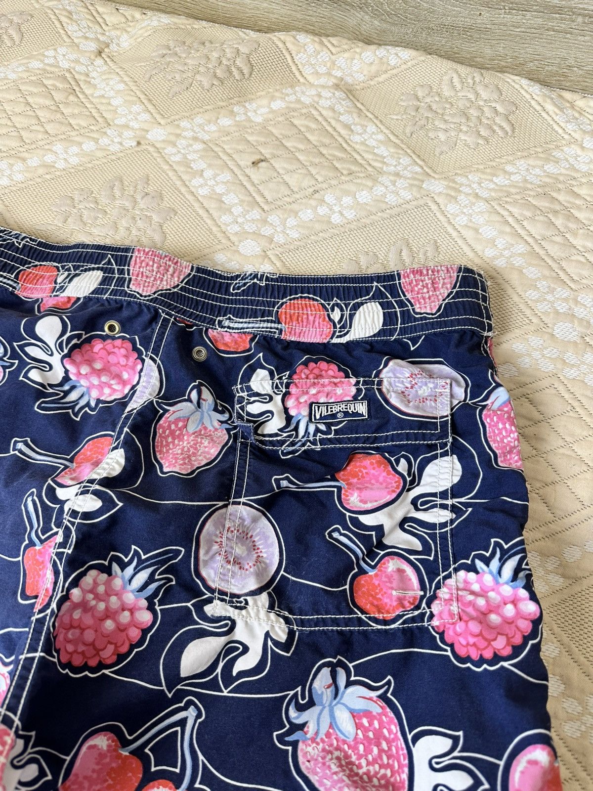 Vilebrequin 🔥 Vilebrequin Multicolor Strawberry Fruit Swim Shorts Trunks Size US 32 / EU 48 - 3 Thumbnail