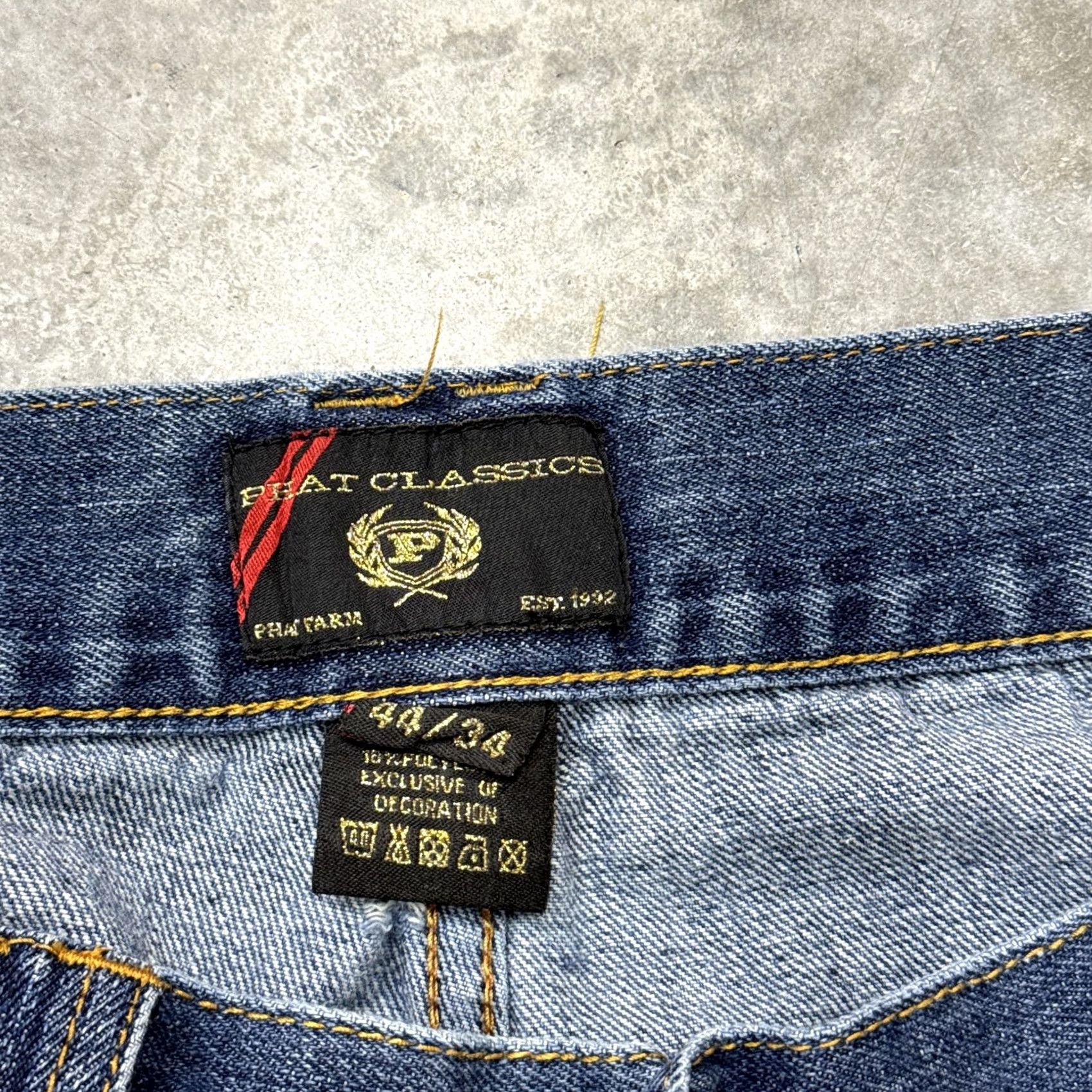 Denime VINTAGE Phat Classics Jeans Mens 44x34 Blue Denim Straight Leg Baggy Hip Hop Embroidered P Logo Front Pocket Womens Size US 44 / EU 60 - 5 Thumbnail