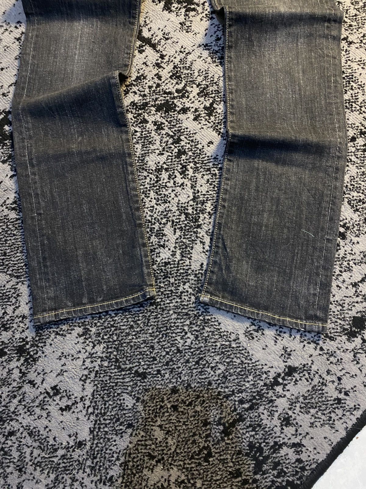 Undercover × Uniqlo 2000s Uniqlo UJ S-001 Slim Fit Straight Black Jeans 🔥 Size US 33 - 9 Thumbnail