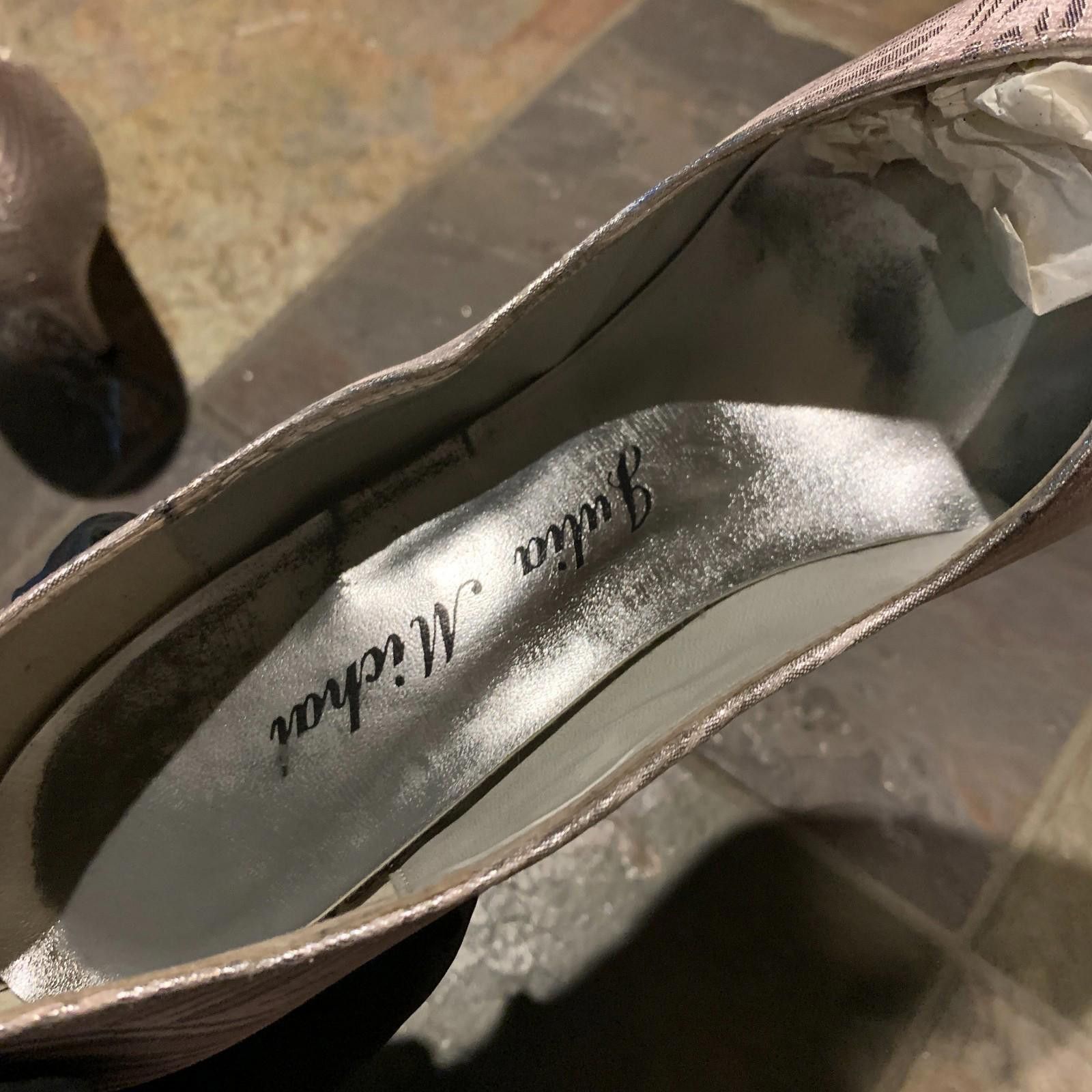 Designer Vintage Womens JULIA MICHAL Pink/Silver Satin Heels (G103) Size US 8.5 / IT 38.5 - 5 Thumbnail
