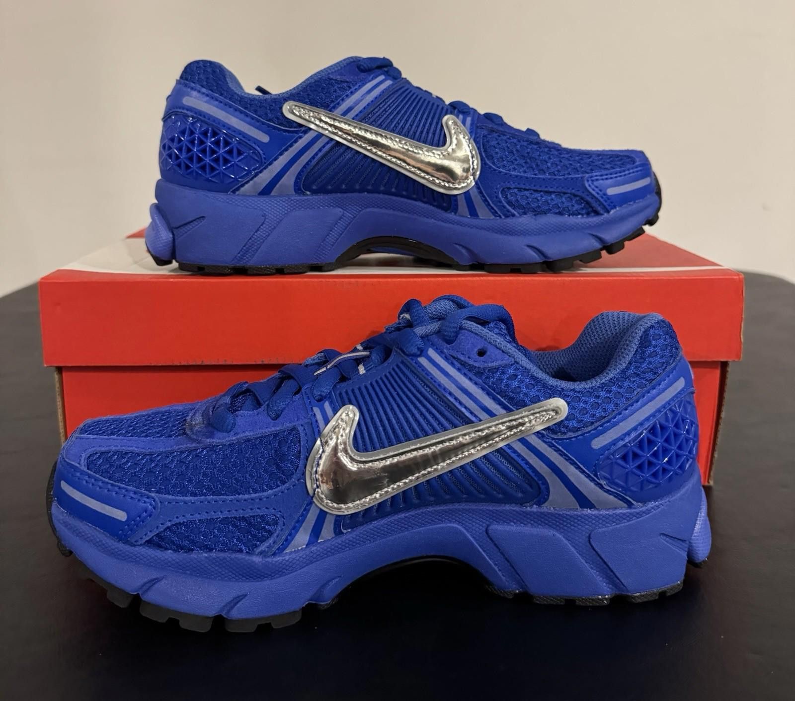 Nike Size 7.5 - Nike Air Zoom Vomero 5 Racer Blue W Size US 7.5 / IT 37.5 - 3 Thumbnail