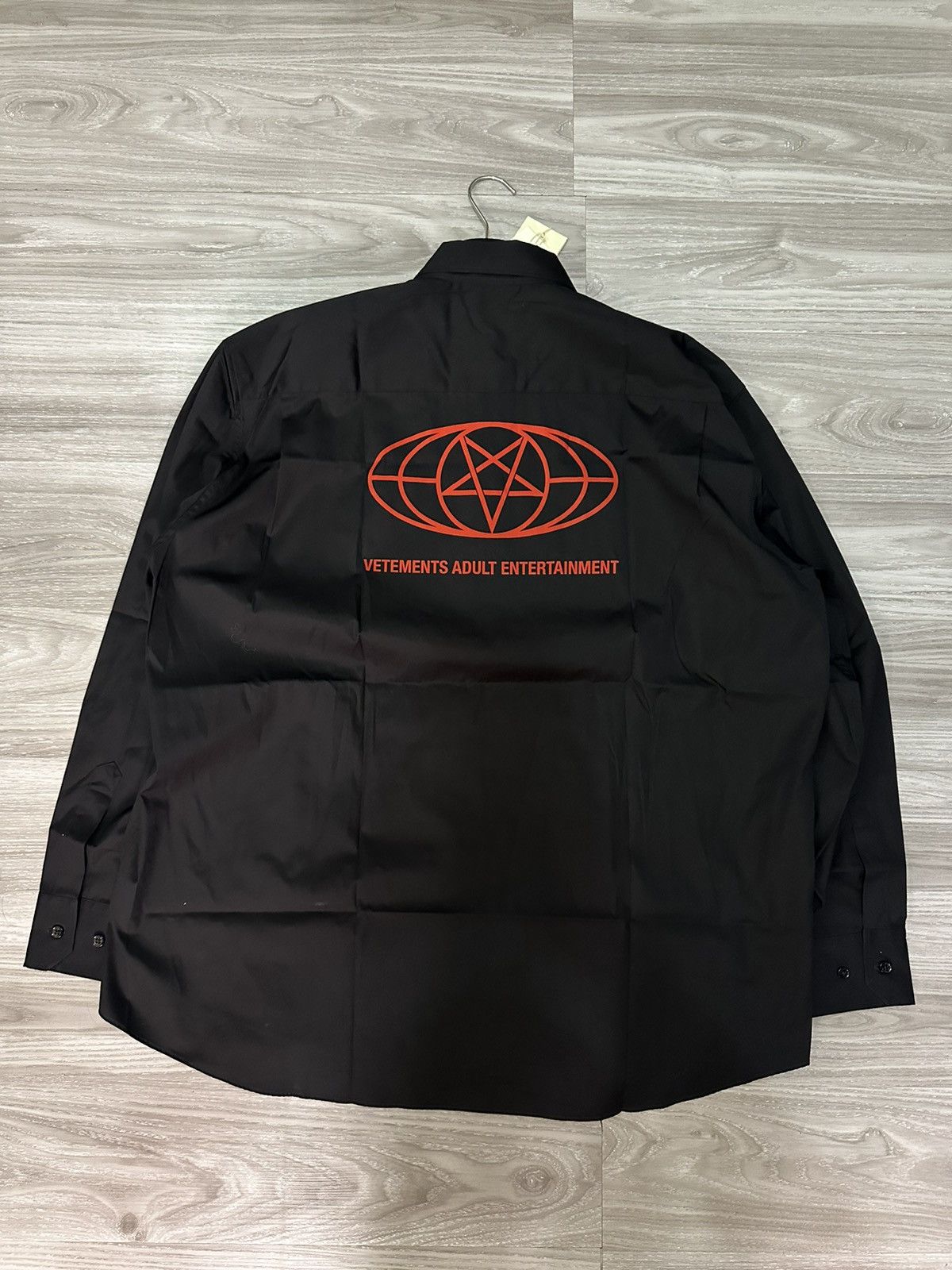 Vetements Vetements Rated R Oversized Shirt Size US S / EU 44-46 / 1 - 5 Thumbnail