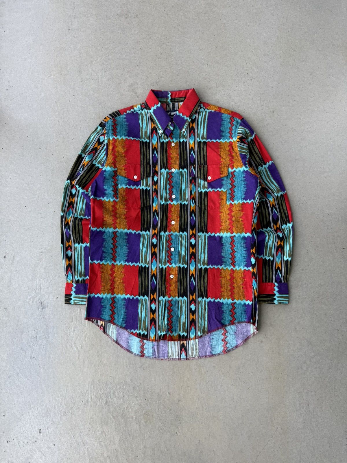 Vintage Vintage Wrangler Western Aztec Brushpopper Button Up Shirt Size US XL / EU 56 / 4 - 1 Thumbnail