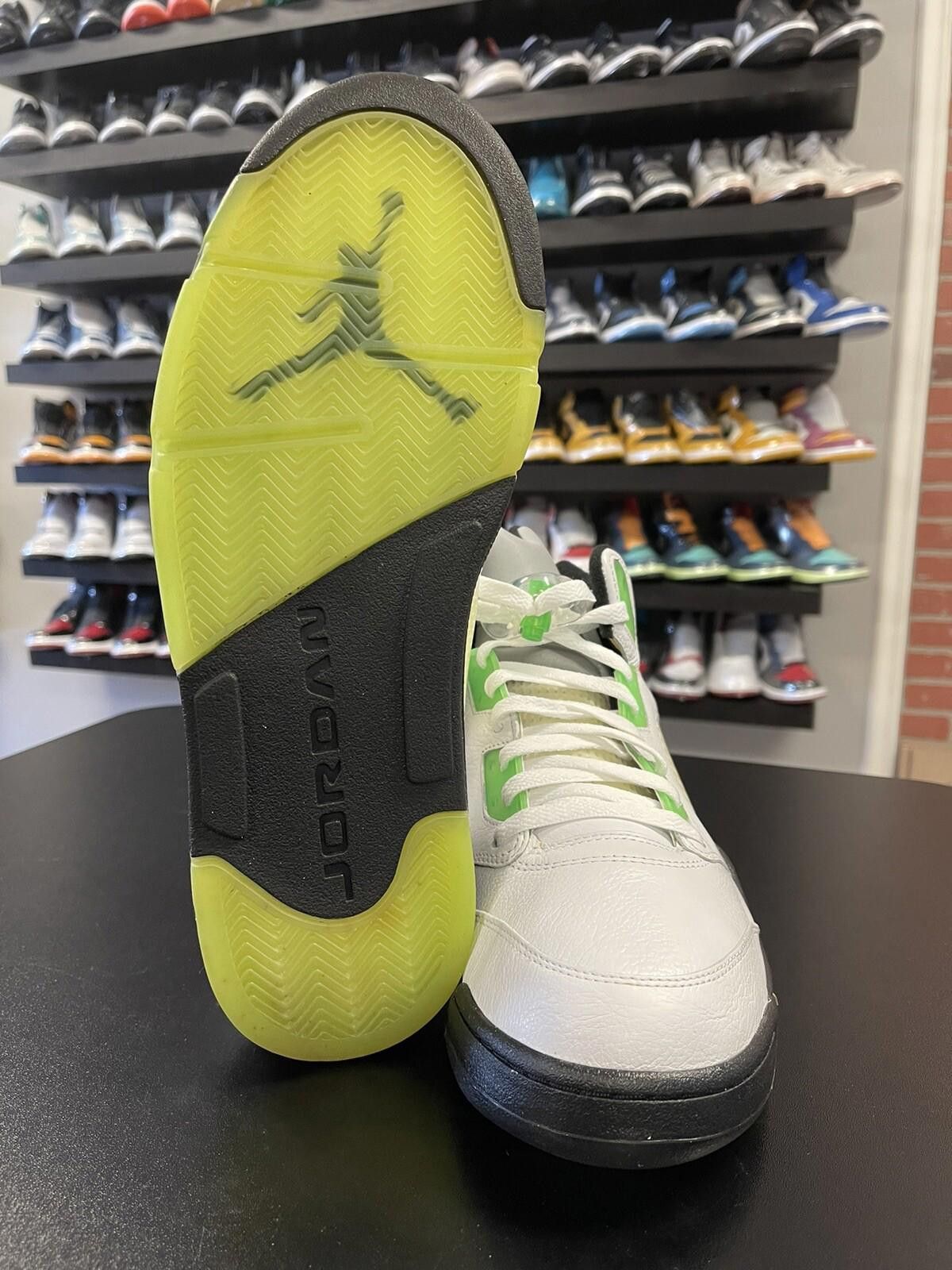 Jordan Brand Size 12 - Nike Air Jordan 5 Retro Q54 Quai 54 White “2011” Size US 12 / EU 45 - 8 Thumbnail