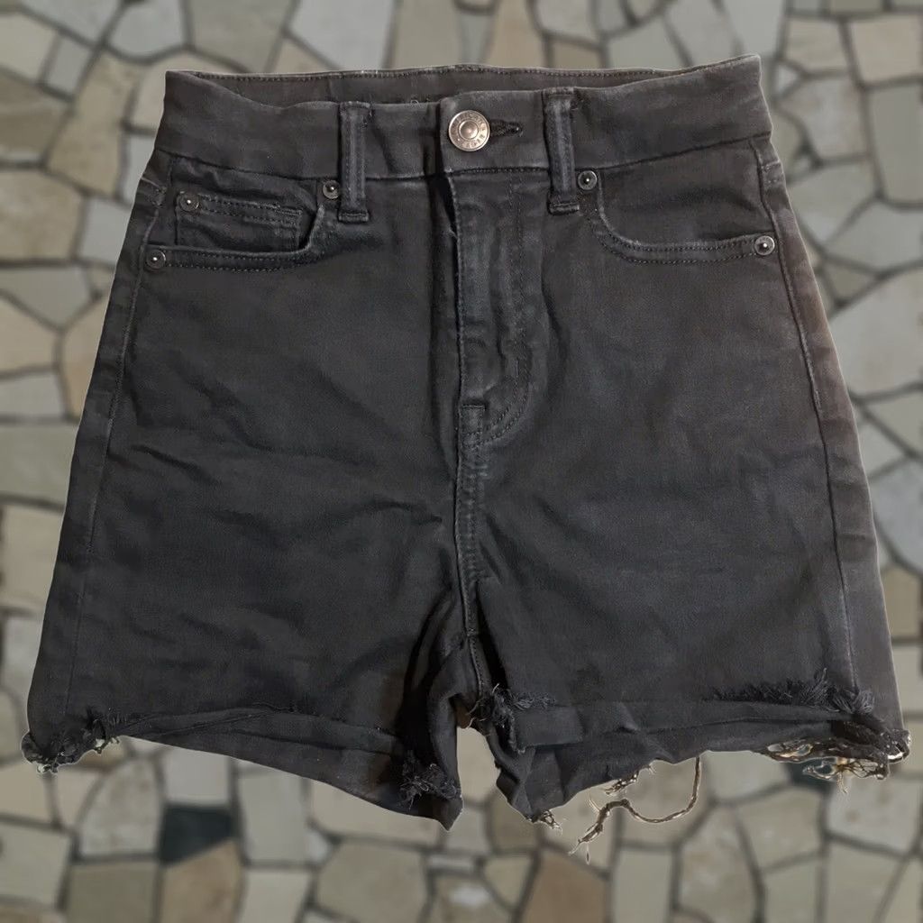 American Eagle Outfitters VINTAGE American Eagle Outfitters Shortie Black Denim Shorts Womens 00 Regular Black 5-Pocket Cut-Off Festival Modern Classic 3in Inseam 10in Rise Size 24" / US 00 / IT 34 - 1 Thumbnail