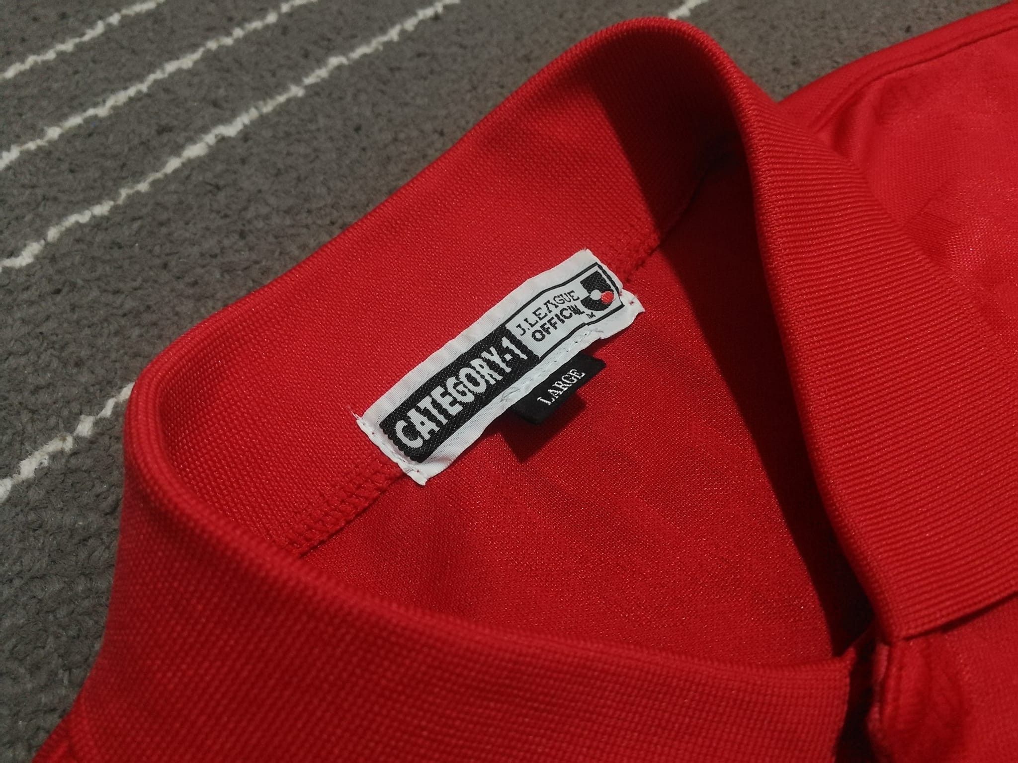 Japanese Brand × Vintage Vintage Urawa Red FC Single stich M 1813 Size US M / EU 48-50 / 2 - 3 Thumbnail