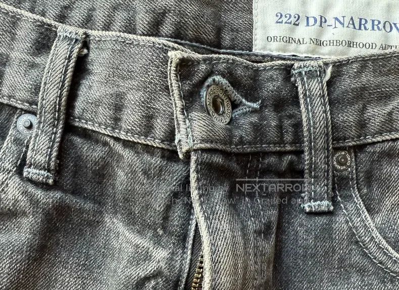 Neighborhood Neighborhood size M Jeans Size US 27 - 4 Thumbnail