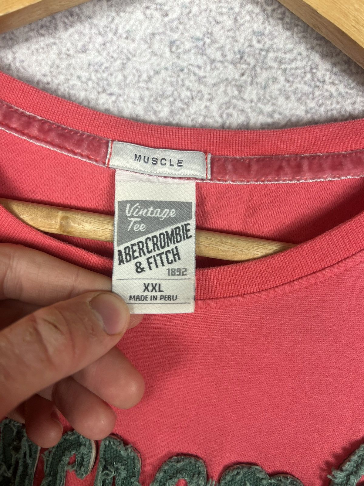 Abercrombie & Fitch Vintage Abercrombie Fitch Embroidered Big Logo Tee Size US XXL / EU 58 / 5 - 4 Thumbnail