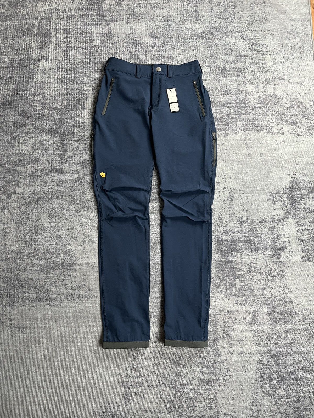 Fjallraven FJALLRAVEN BERGTAGEN TROUSER PANTS Size US 27 - 2 Thumbnail