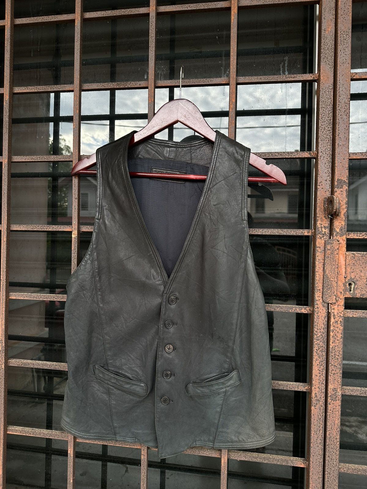 Neil Barrett Neil Barrett Leather Vests Size US M / EU 48-50 / 2 - 11 Thumbnail