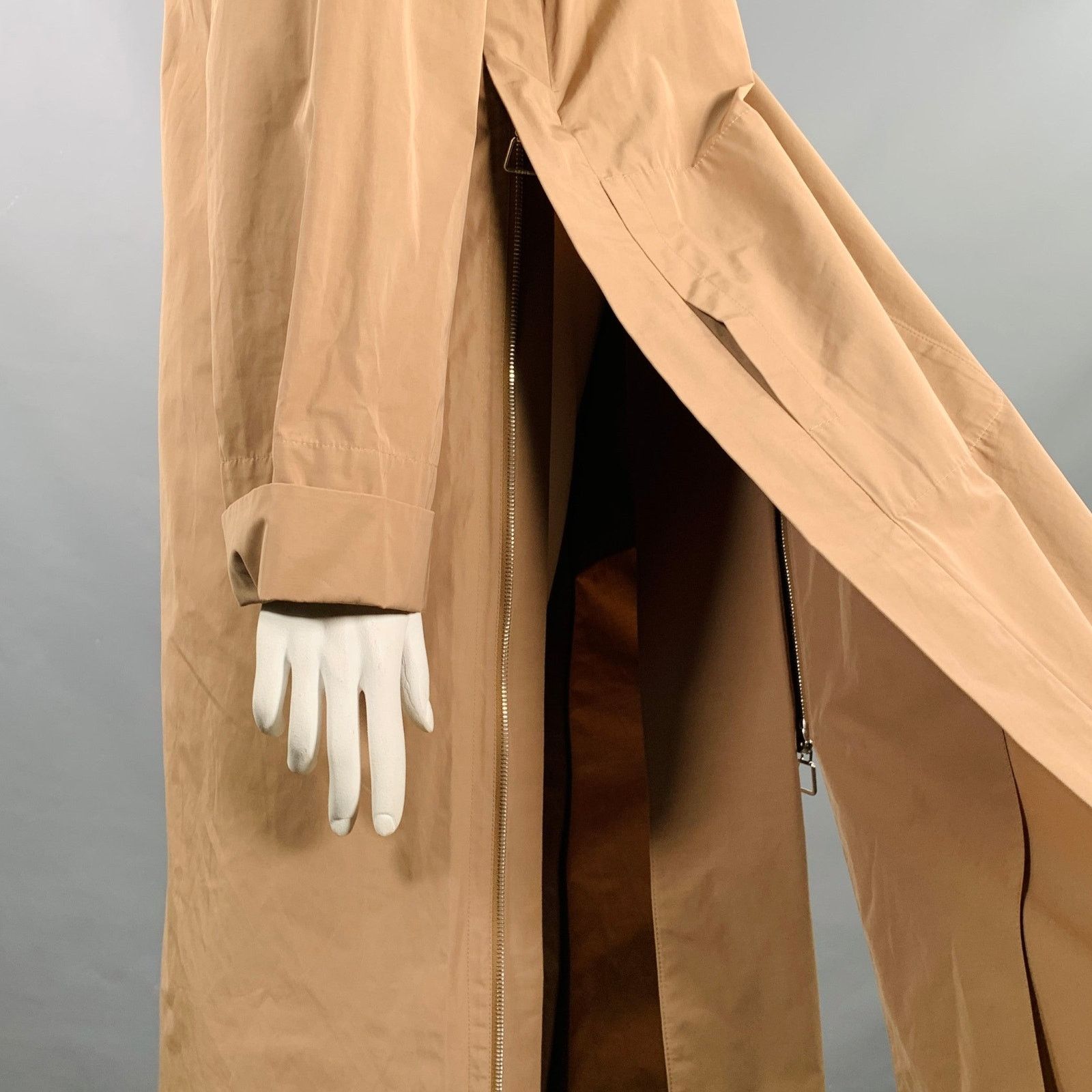 Akris AKRIS Size 10 Beige Polyester Cotton Double Zipper Coat Size L / US 10 / IT 46 - 3 Thumbnail