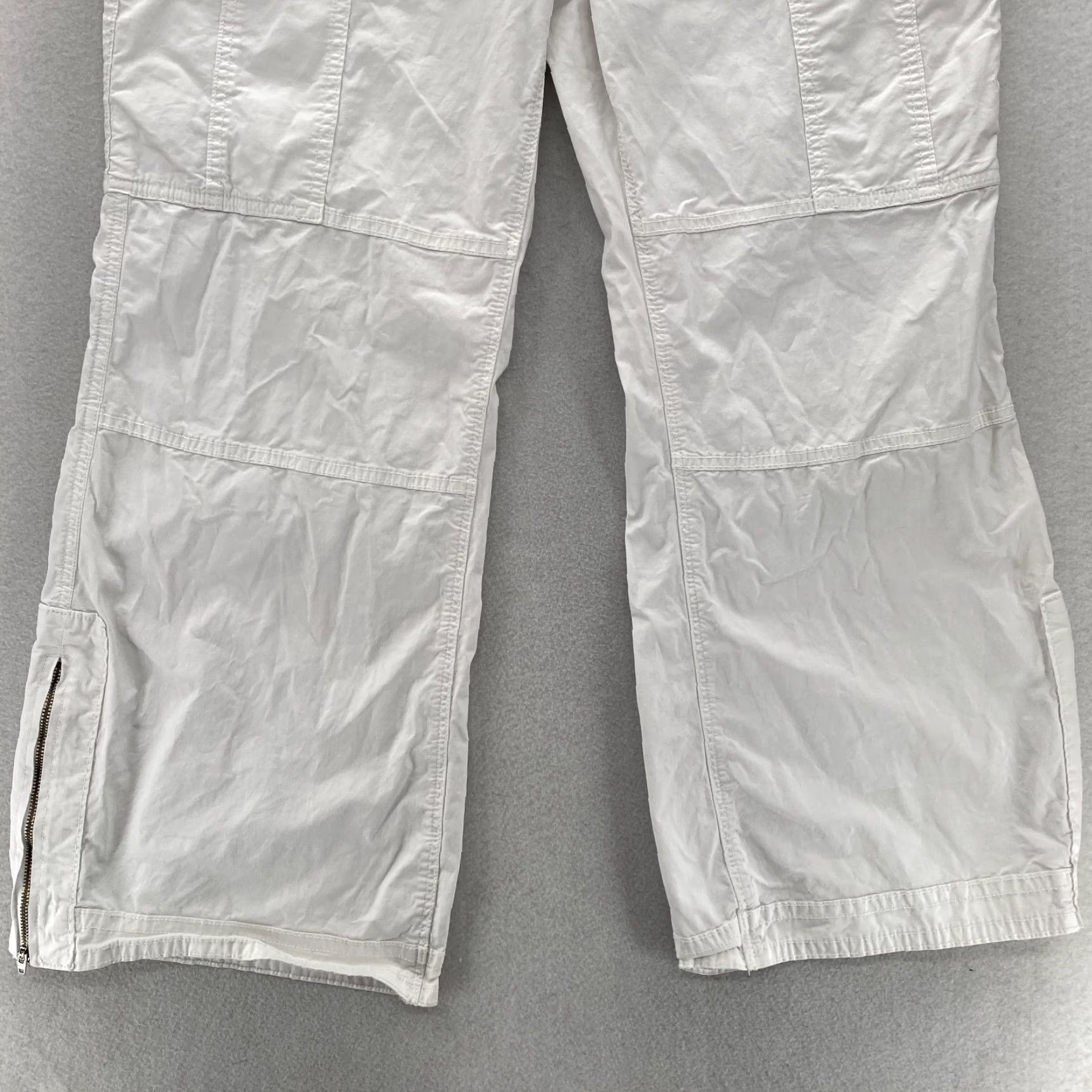 American Eagle Outfitters American Eagle Outfitters Pants Women's 14 White Low Rise Baggy Flare Ankle Zip Boho Chino Size 14 White Stretch Size 25" / US 0 / IT 36 - 3 Thumbnail