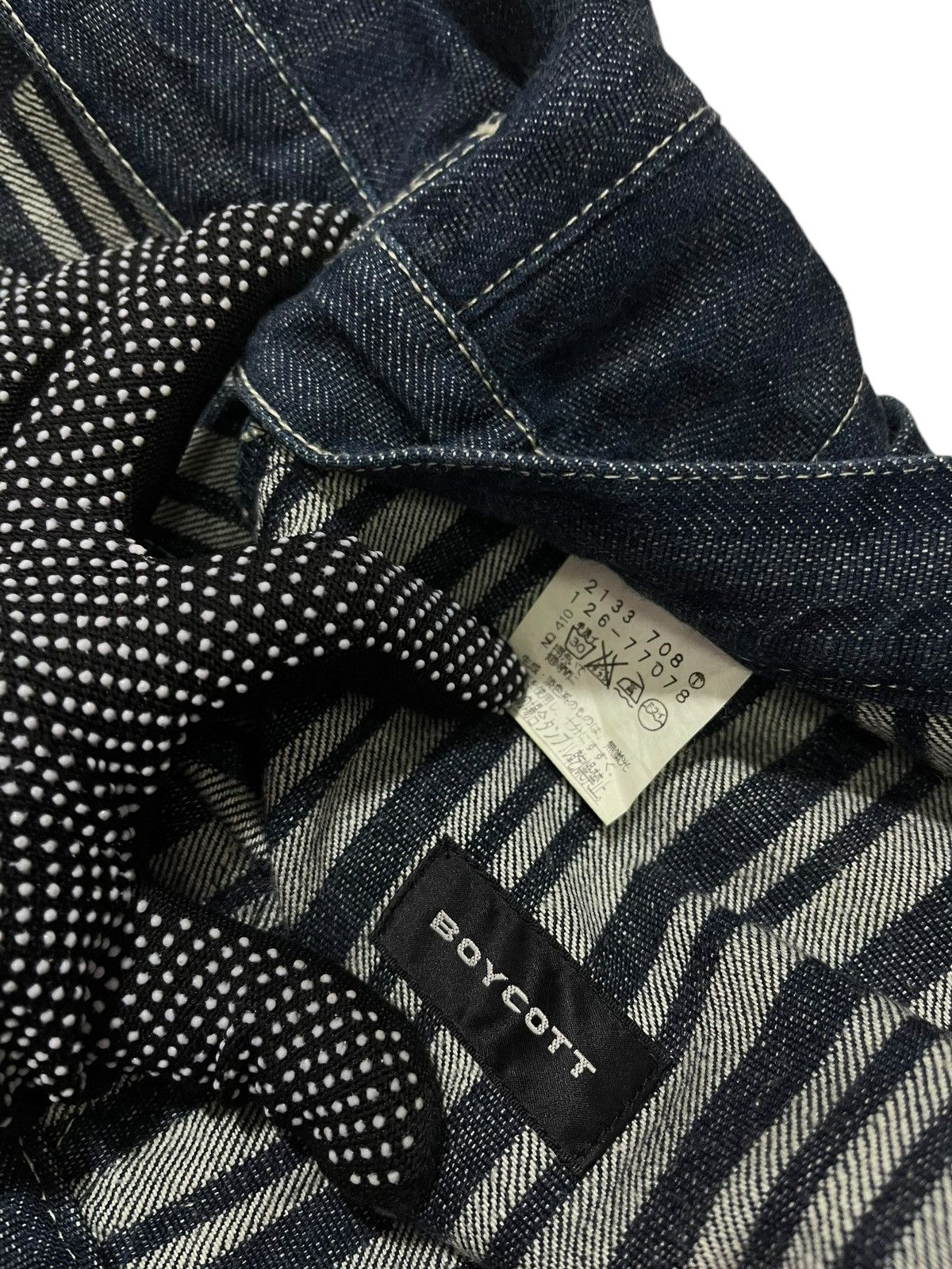 Boycott BOYCOTT JAPANESE BRAND FLARE JEANS Size US 31 - 9 Thumbnail