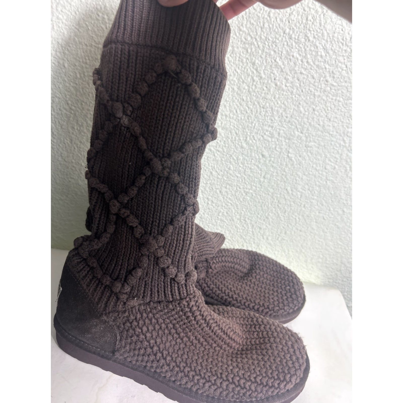 Ugg UGG Women 5879 Argyle Sweater Tall Cardi Knit Boots sz 8 Gray Solid Knit Boots Mid-Calf Flat Heel Women Shoes Size M / US 6-8 / IT 42-44 - 2 Thumbnail