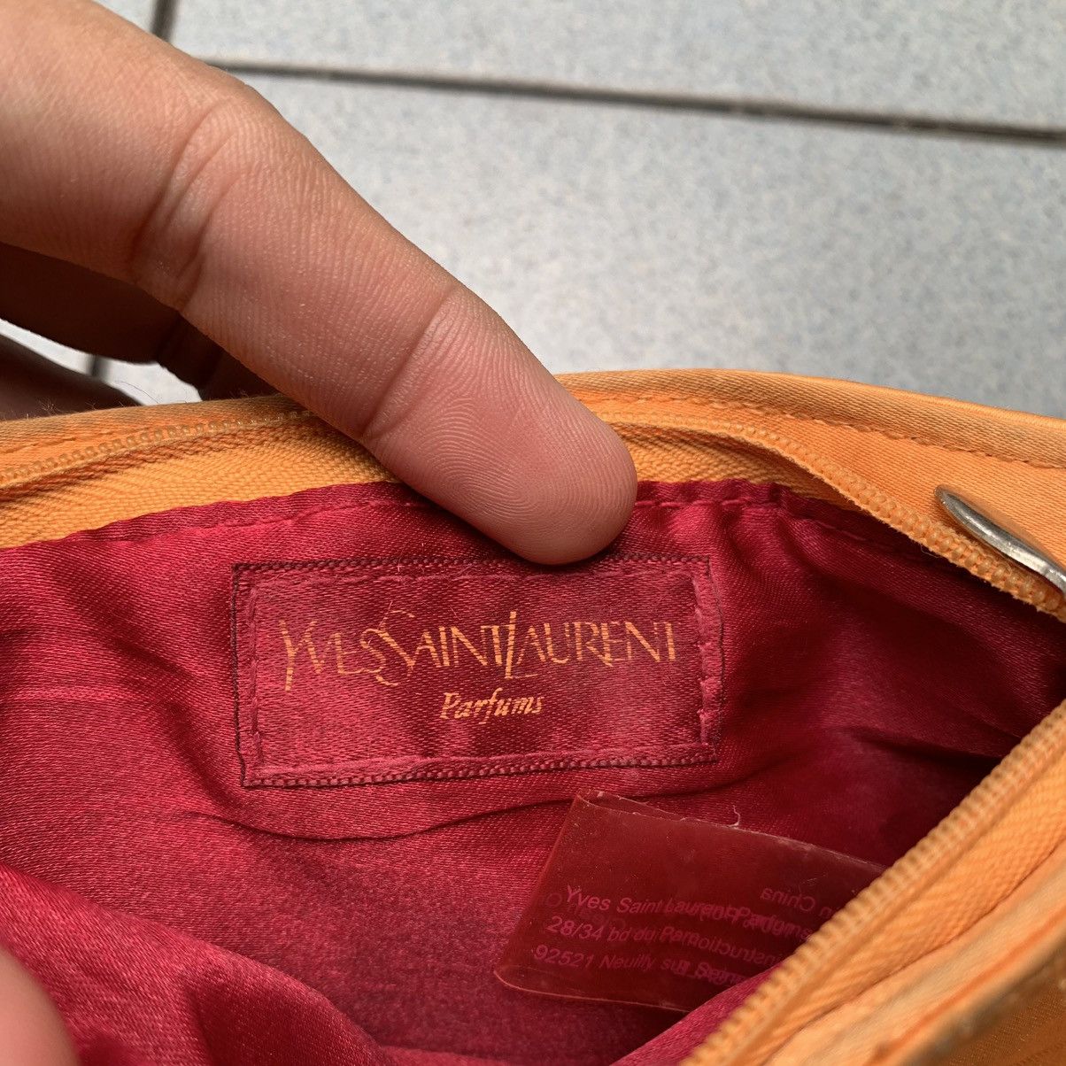 Vintage × Yves Saint Laurent YSL Clutch / Pouch Parfums Bag Size ONE SIZE - 5 Thumbnail