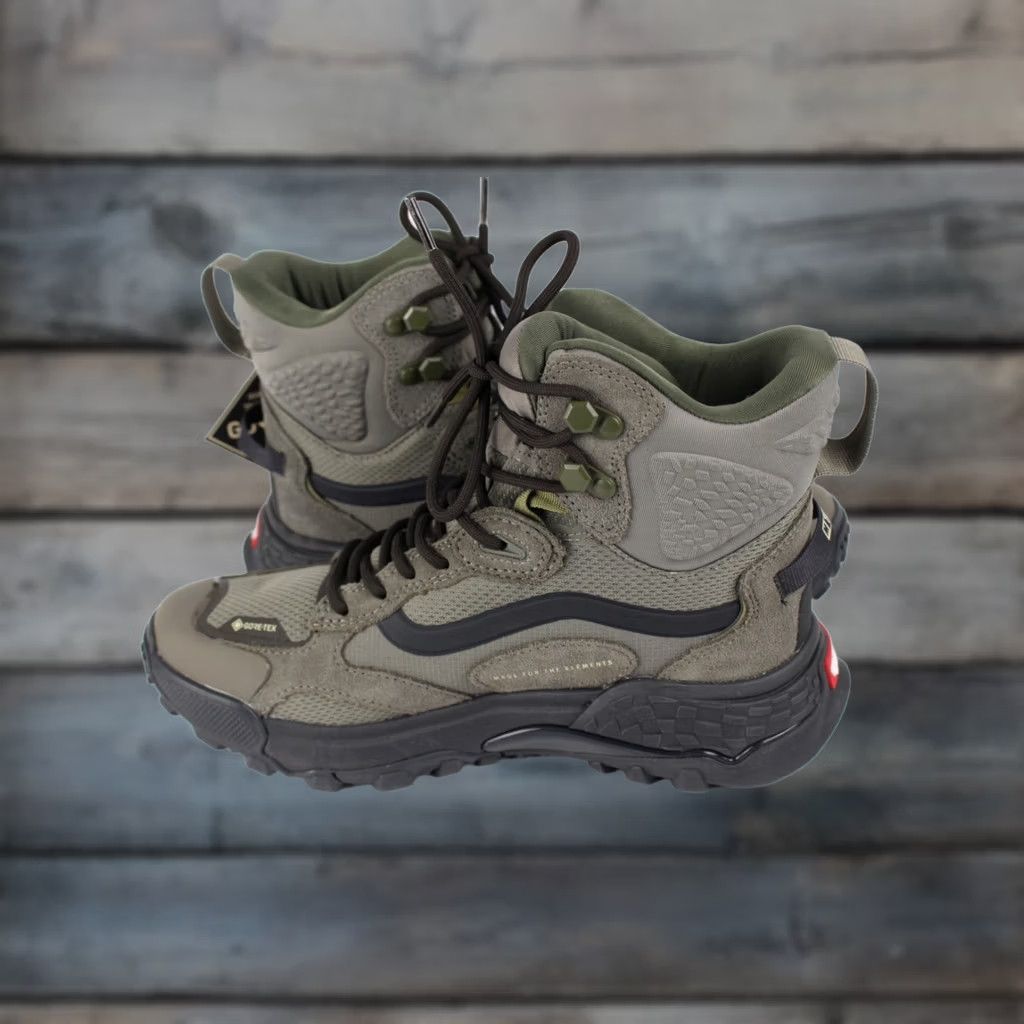Vans VANS MTE 3 Crestline Gore Tex Boots Waterproof Women's 8 Green Combat Ankle Lace Up Cushioned Comfort Size US 6 / IT 36 - 1 Thumbnail
