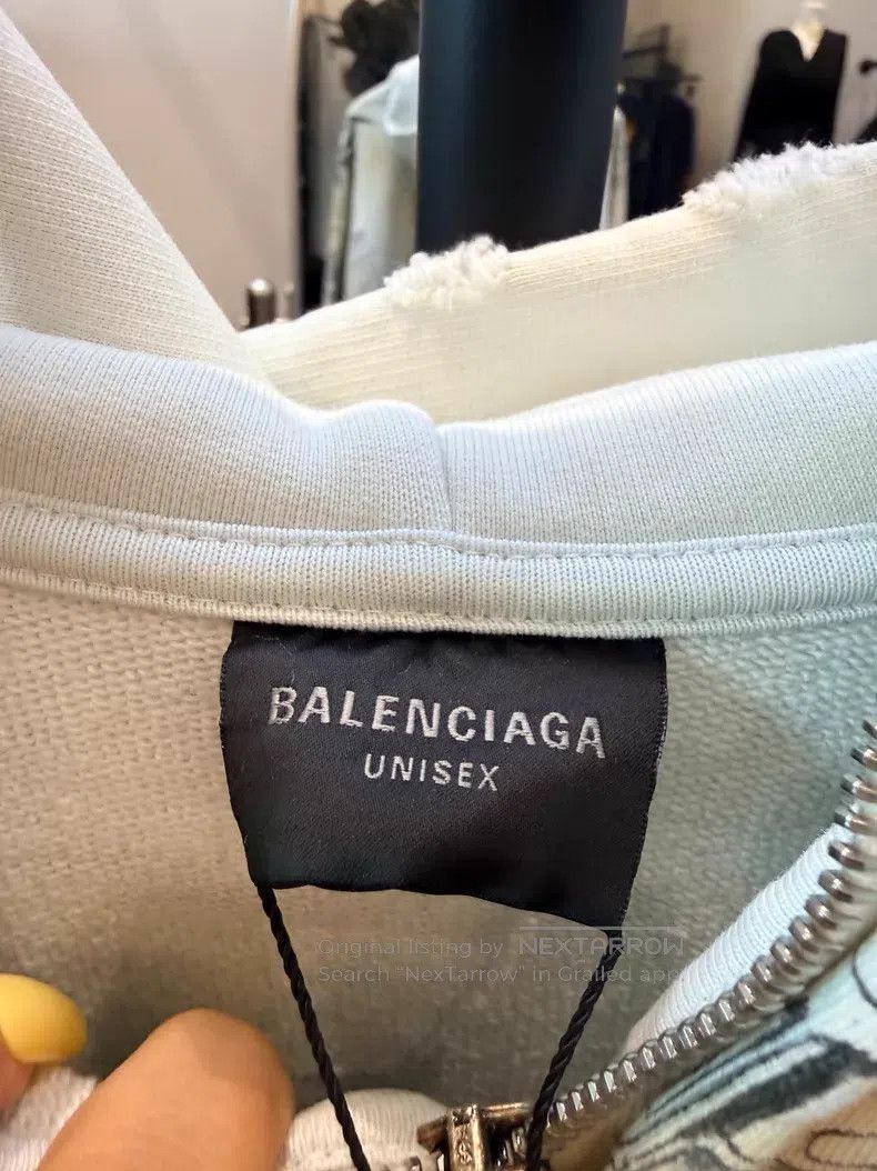 Balenciaga Balenciaga White Graffiti Zip-up Hoodie Size US S / EU 44-46 / 1 - 3 Thumbnail