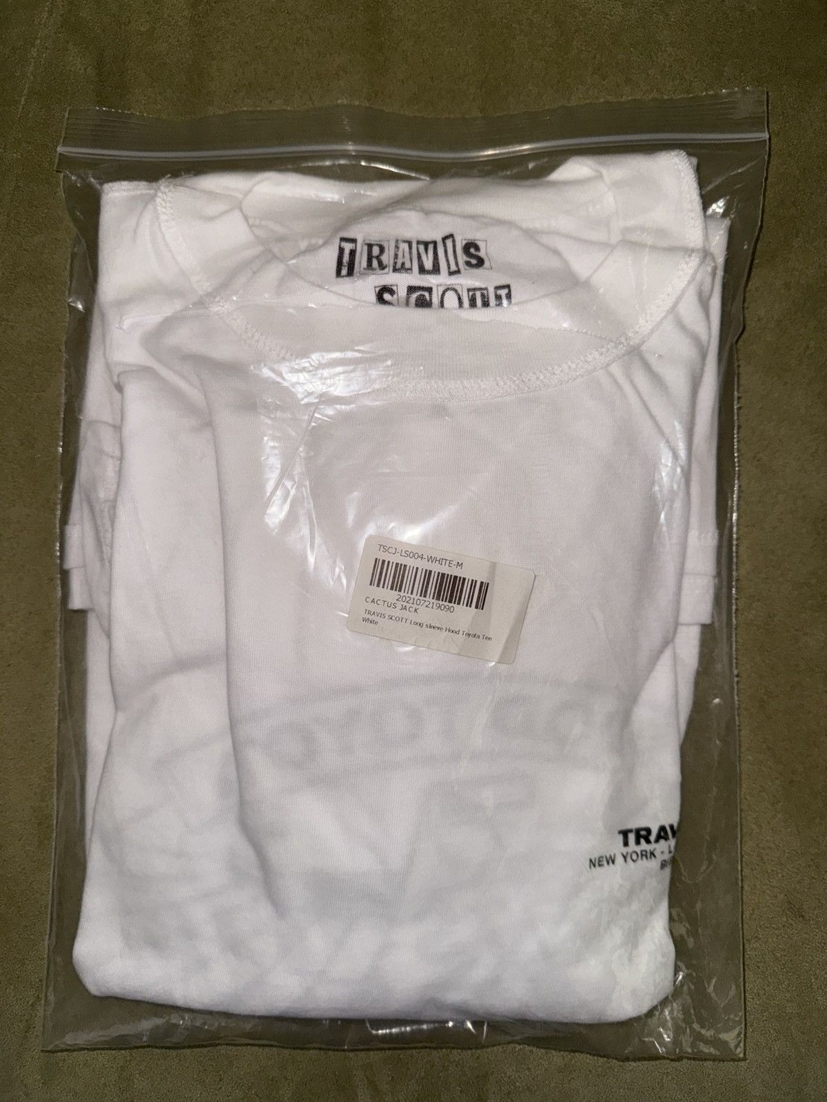 Travis Scott NEW Travis Scott l/s long sleeve tee tshirt! Hood Toyota DS! Size US M / EU 48-50 / 2 - 5 Thumbnail
