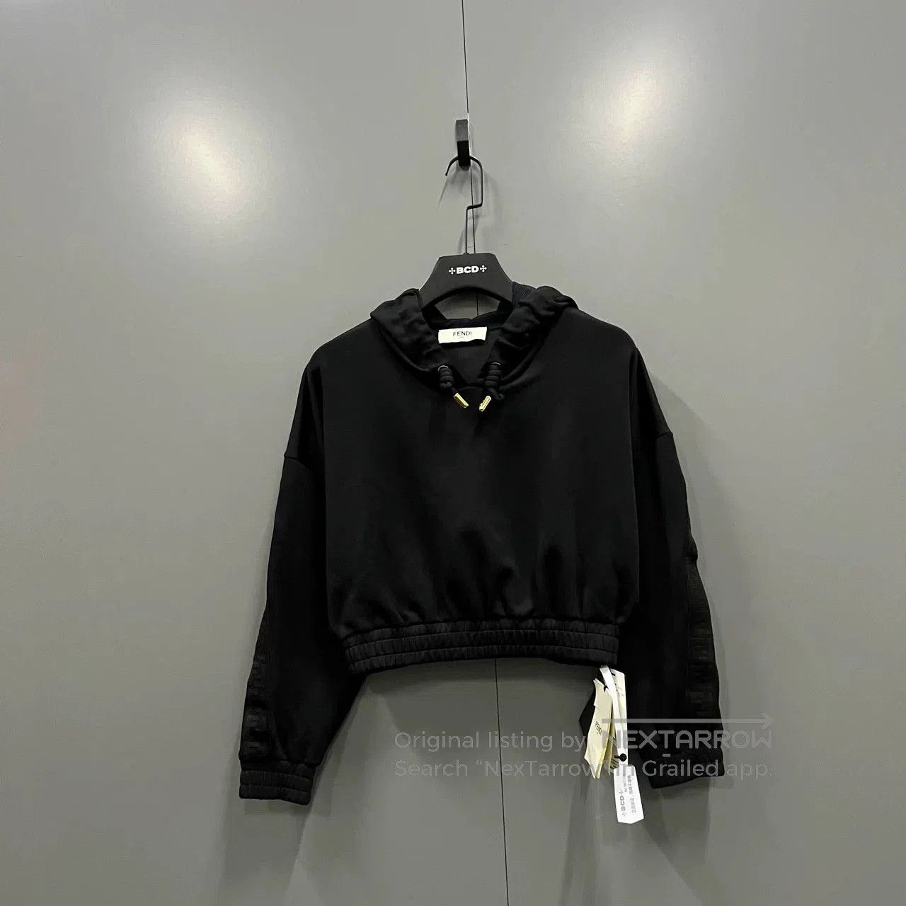 Fendi FENDI Black Cropped Drawstring Hoodie. Size S / US 4 / IT 40 - 1 Thumbnail