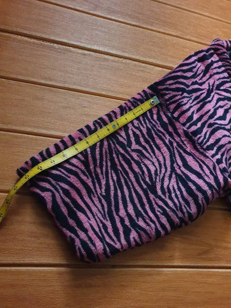 Japanese Brand My Melody tiger stripe black pink Jacket Size US L / EU 52-54 / 3 - 7 Thumbnail