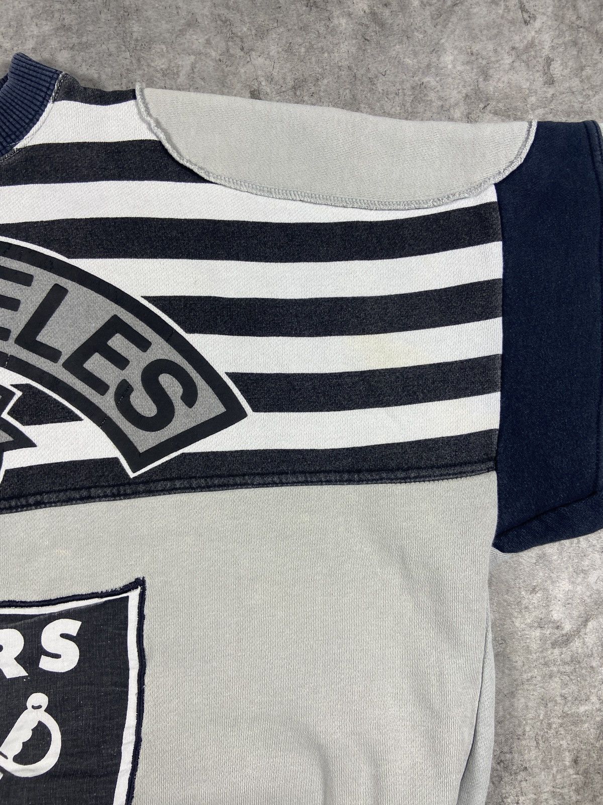 Starter RARE Vintage Starter Raiders Sweatshirt Size US L / EU 52-54 / 3 - 8 Thumbnail
