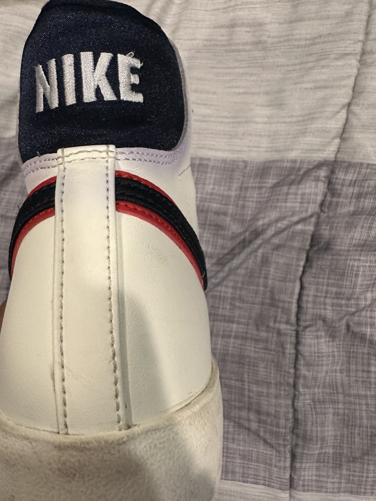 Nike Nike Blazer ‘77 Vintage: City Pride Chicago Size US 10 / EU 43 - 10 Thumbnail