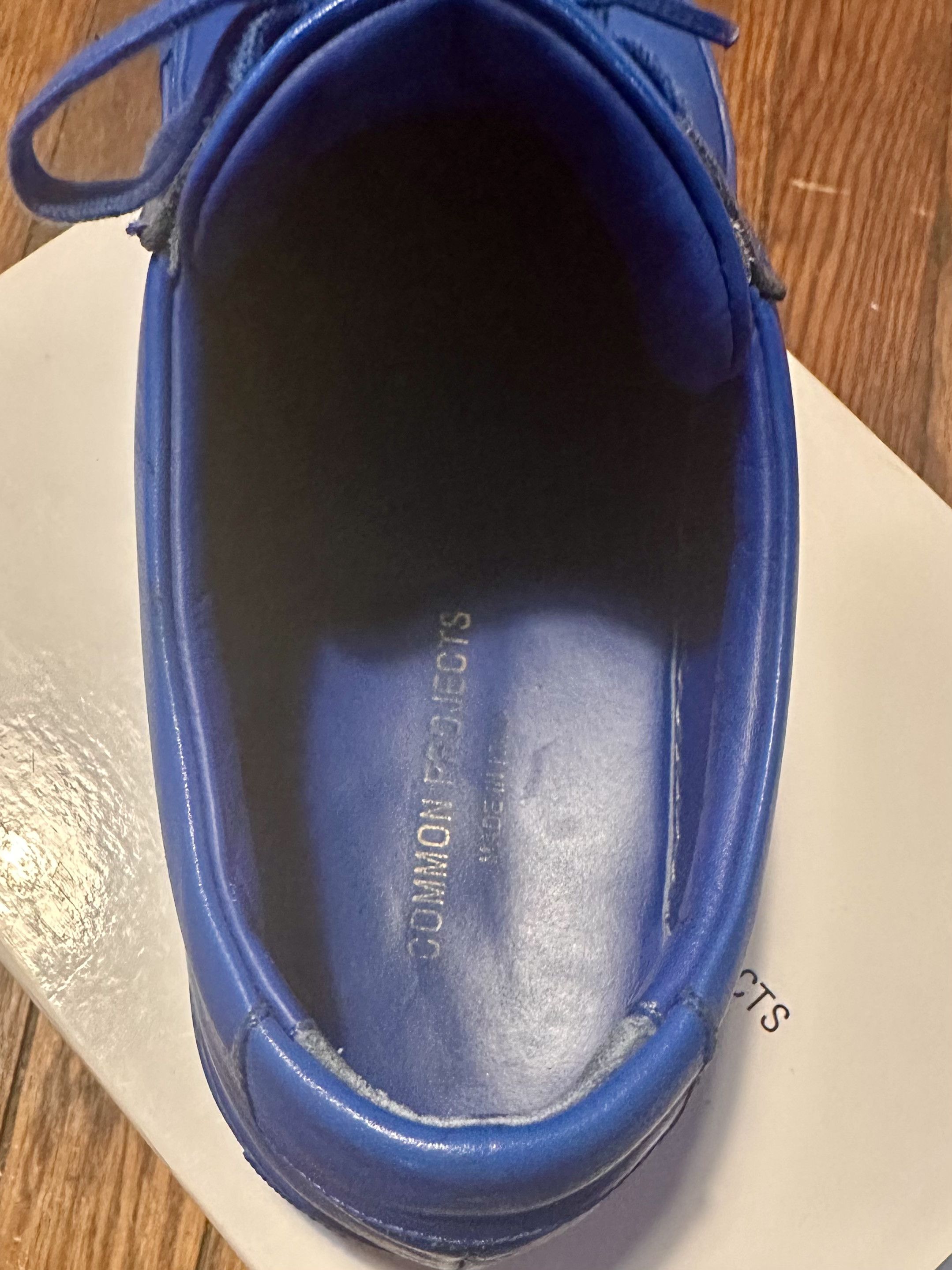 Common Projects Common Projects Achilles Low Blue 42/9 | Rare Monochrome Size US 9 / EU 42 - 11 Thumbnail