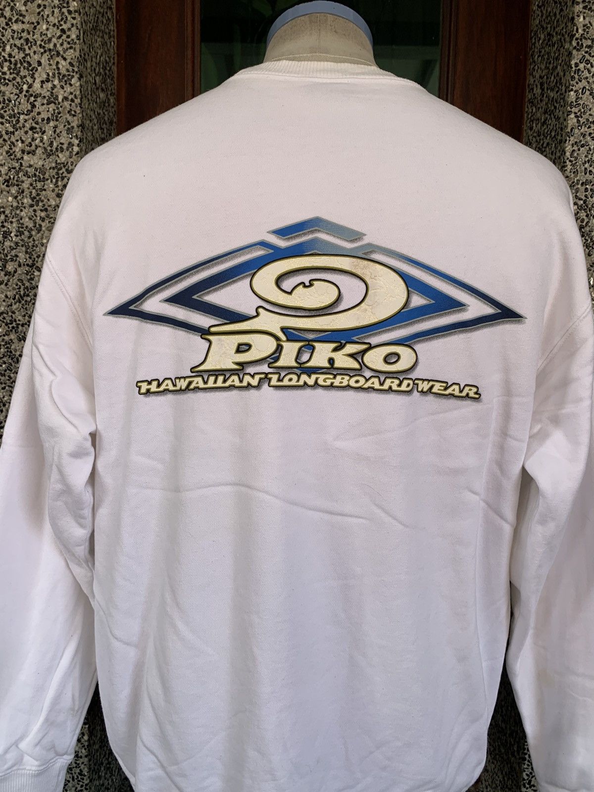 Vintage Vintage 2004 Piko Hawaiian Longboard Wear Surfing Sweatshirt Size US M / EU 48-50 / 2 - 2 Thumbnail
