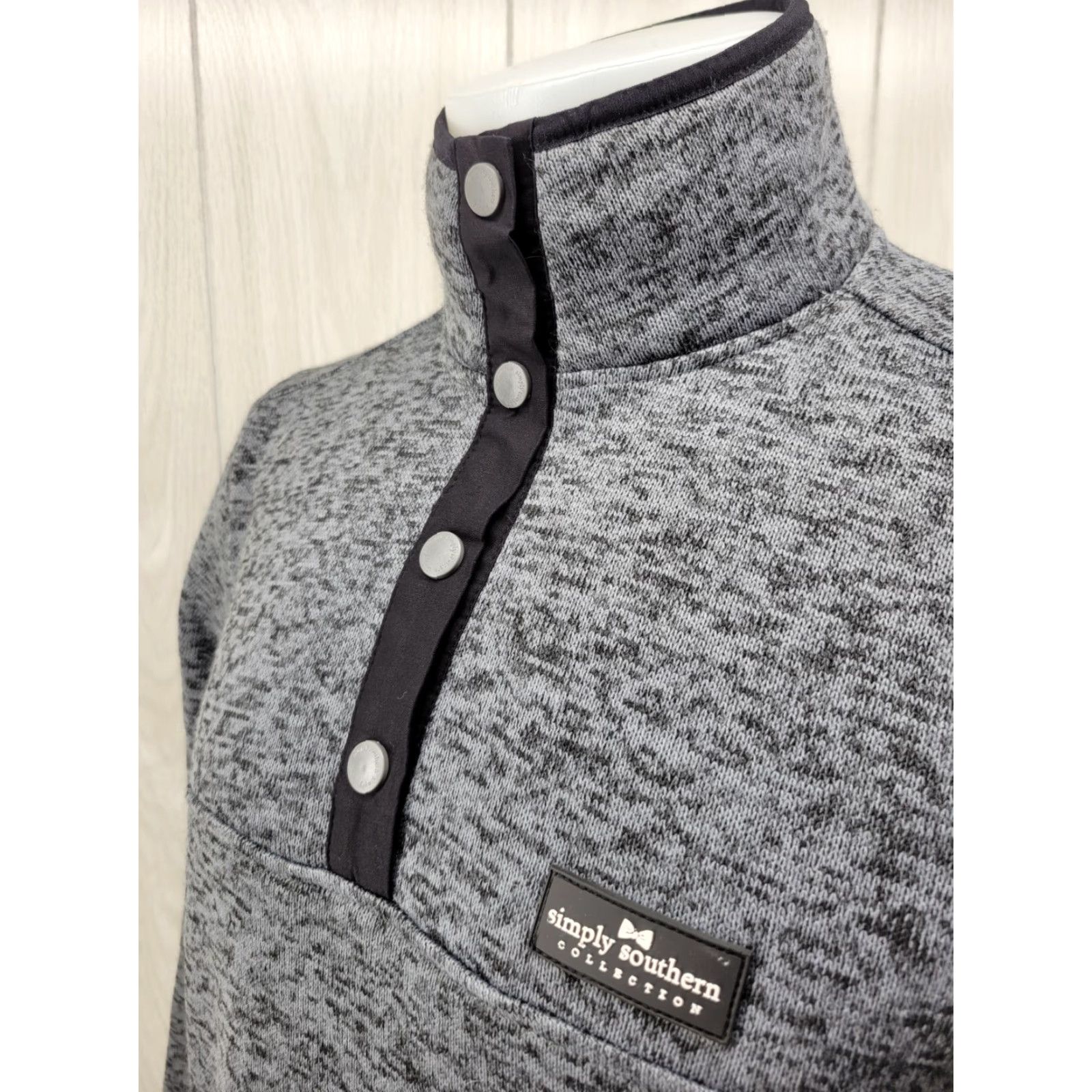 Vintage SIMPLY SOUTHERN Pullover Sweater Gray L Long Sleeve 1/4 Snap Pockets Knit Polyester Women's Vintage: No Size L / US 10 / IT 46 - 3 Thumbnail