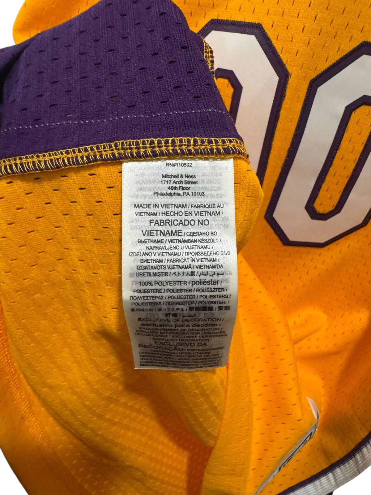 Playboi Carti Playboi Carti x Mitchell & Ness YVL Lakers Jersey Yellow Size US M / EU 48-50 / 2 - 9 Thumbnail