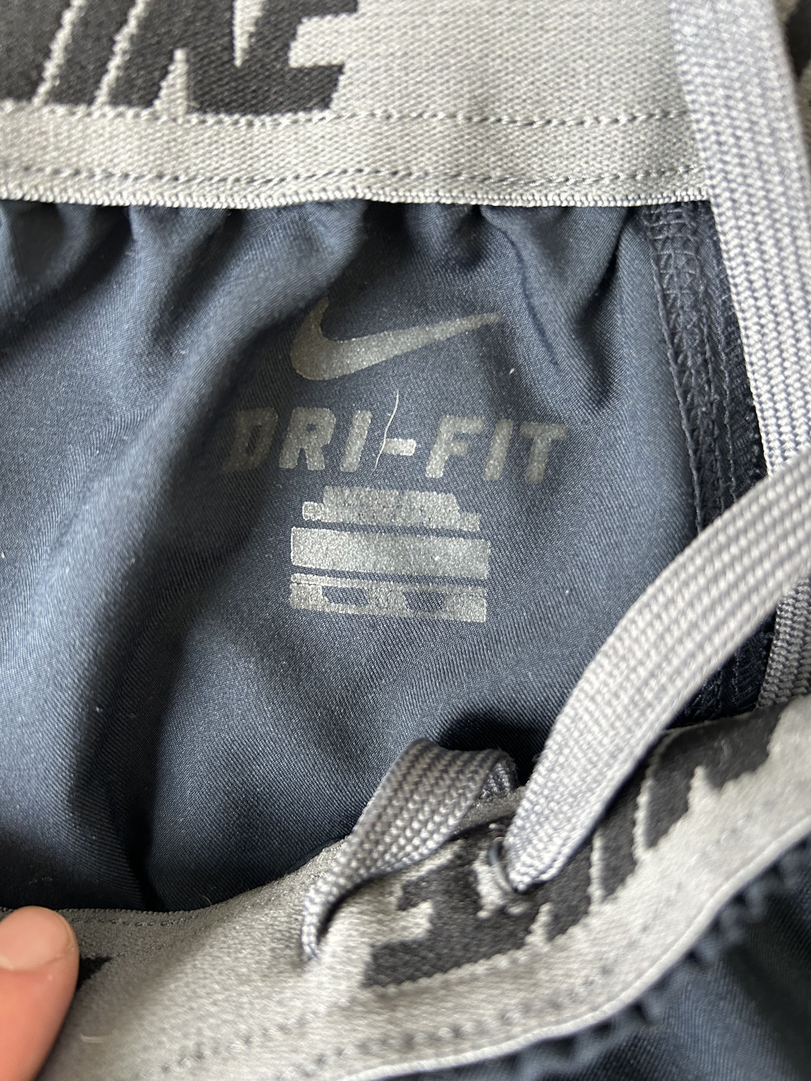 Nike Vintage Nike Jogger Size US 34 / EU 50 - 2 Thumbnail