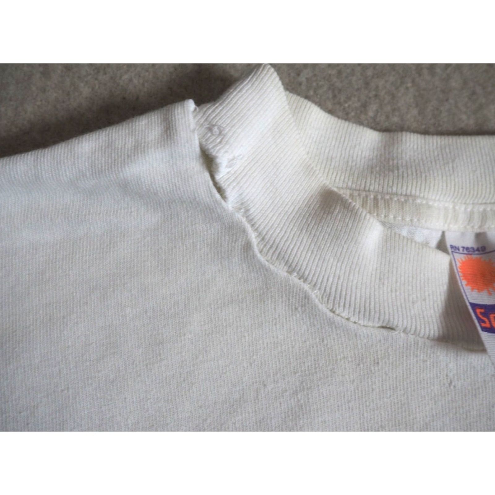 Vintage VINTAGE Solar Hawaii Whale Nature Animal Beach Art USA White Tee T-Shirt Mens L Size US L / EU 52-54 / 3 - 5 Thumbnail
