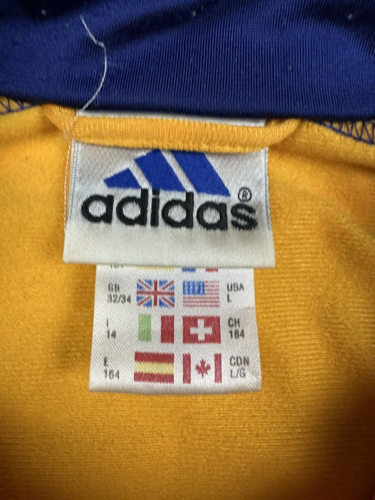 Adidas Adidas T-shirt Hood Zip L Vintage Size US L / EU 52-54 / 3 - 7 Thumbnail