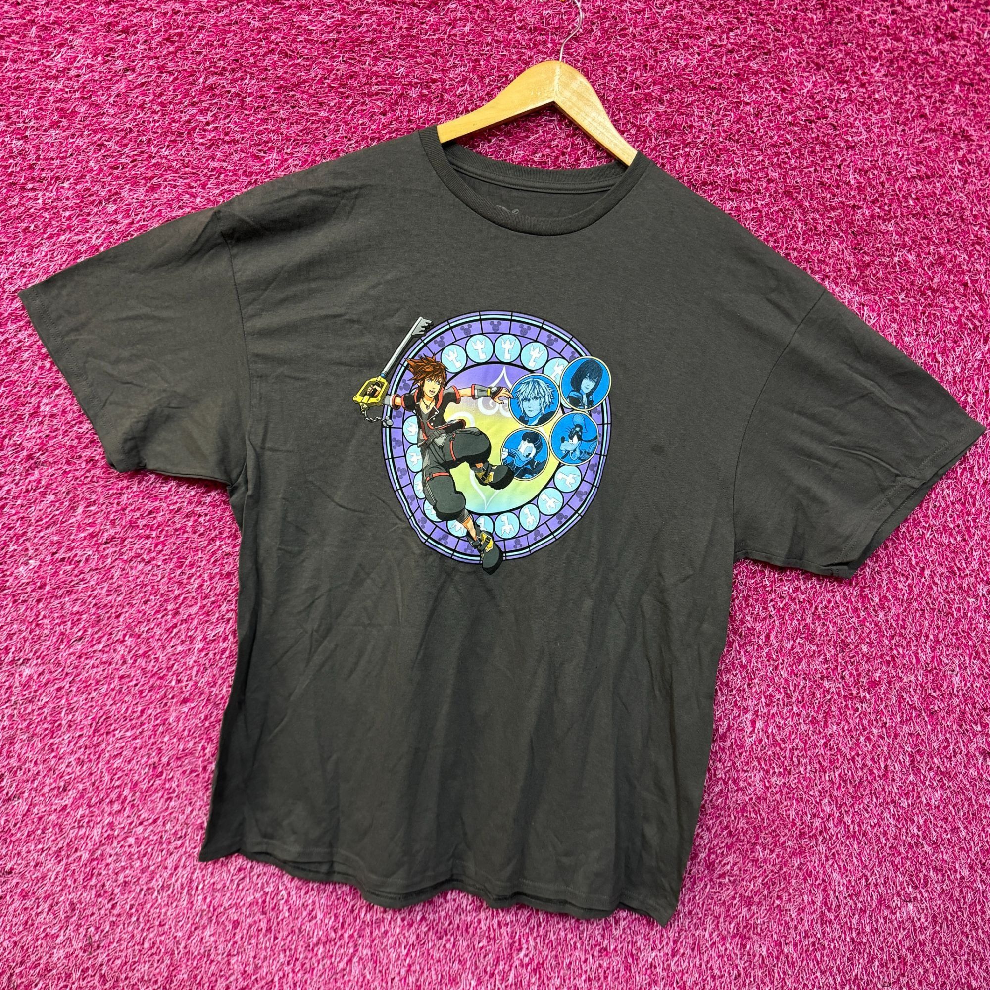 Anime Kingdom Hearts Sora stained glass T-shirt size 2XL. Size US XXL / EU 58 / 5 - 3 Thumbnail