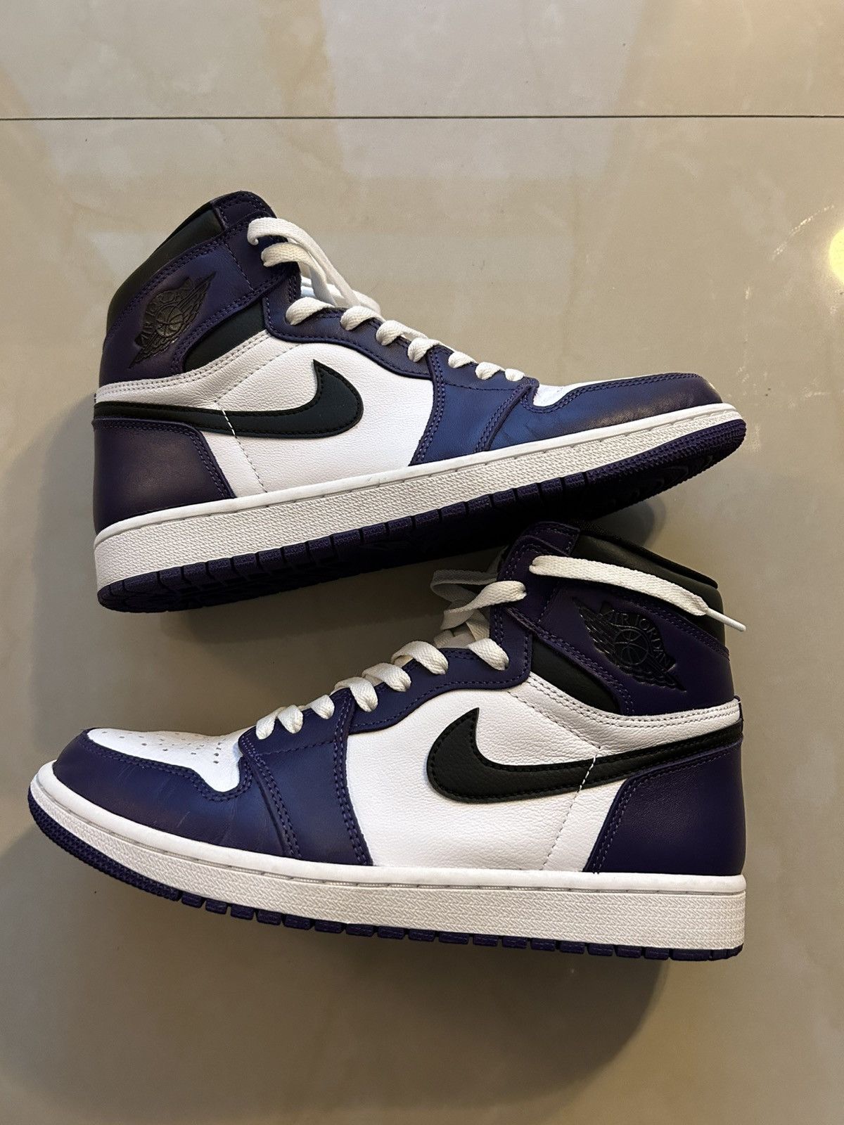 Jordan Brand Jordan 1 Court Purple 2.0 Size US 9 / EU 42 - 1 Thumbnail
