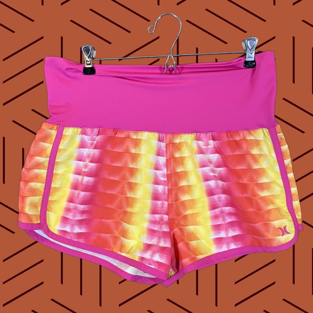 Hurley Hurley Shorts Womens M/L 32" Waist Multicolor Pink Red Yellow Running Workout, Breathable, Classic fit, 2.5in inseam, Polyester, Activewear Size 32" / US 10 / IT 46 - 1 Thumbnail