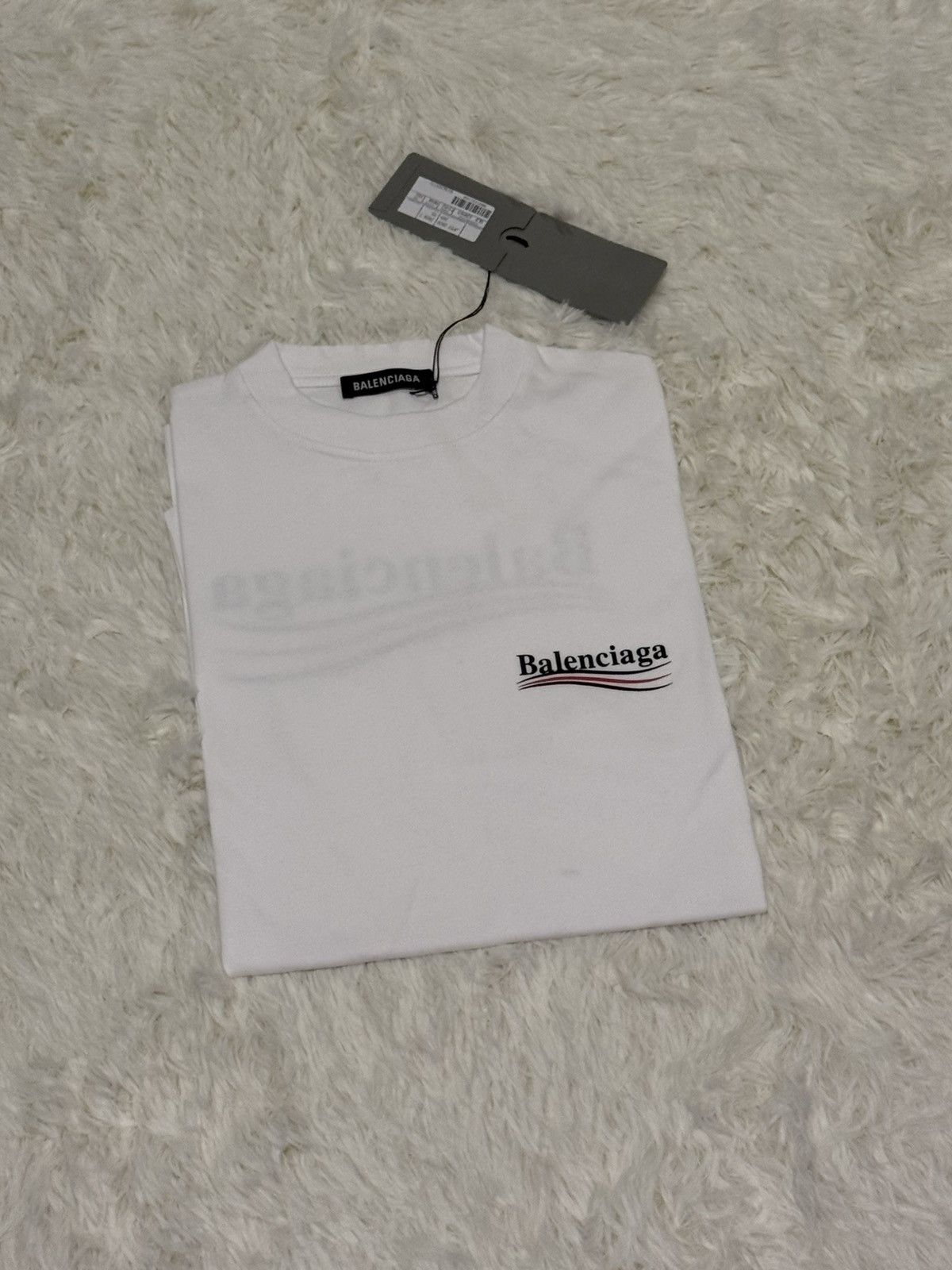 Balenciaga Balenciaga white t shirt Size US XXS / EU 40 - 1 Thumbnail