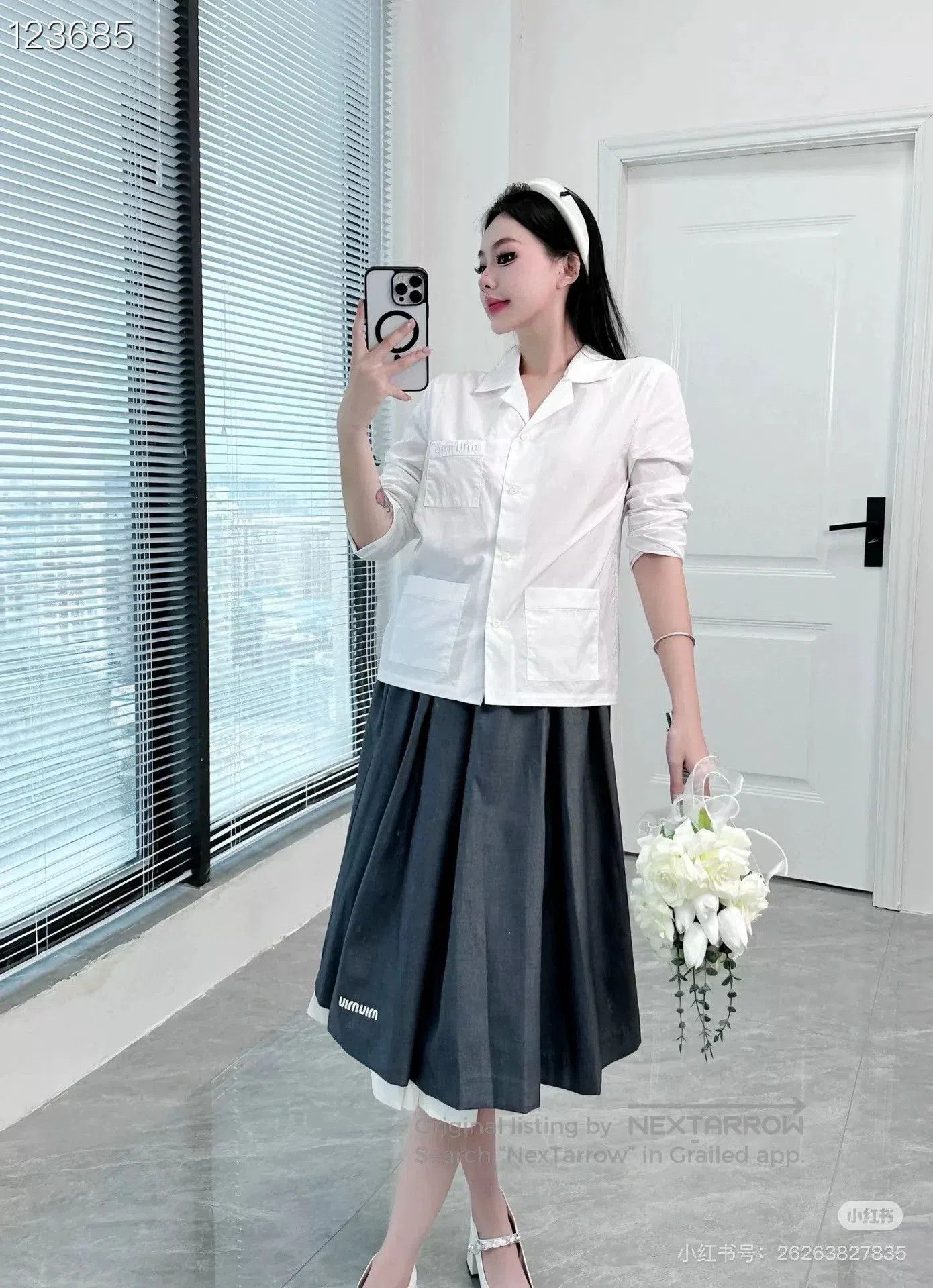Miu Miu Miu Miu White Letter Pocket Shirt 36. Size XS / US 0-2 / IT 36-38 - 6 Thumbnail