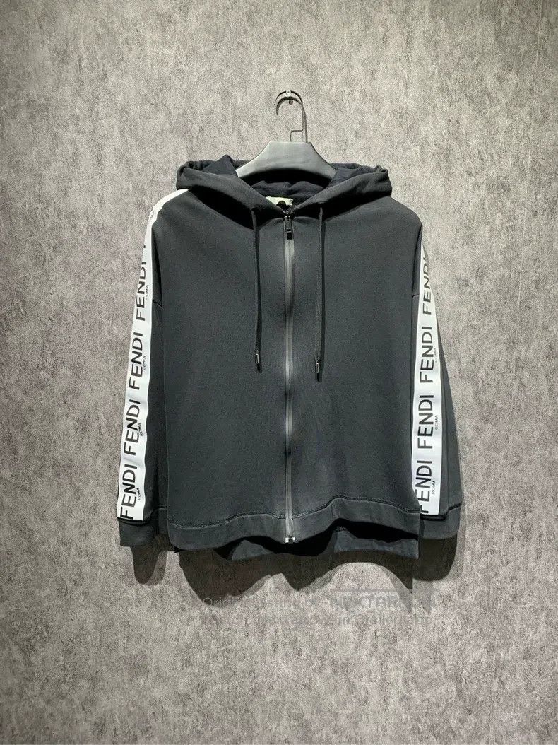 Fendi Fendi Hooded Zippered Logo Jacket Size M / US 6-8 / IT 42-44 - 1 Thumbnail