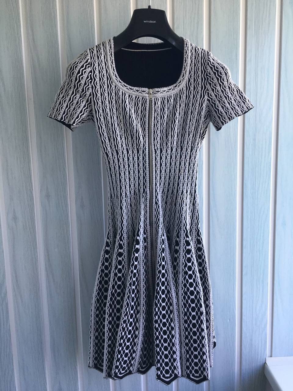 Alaia Alaïa Pleated Multicolor Short Sleeve Tall Viscose Zip Dress Size M / US 6-8 / IT 42-44 - 9 Thumbnail